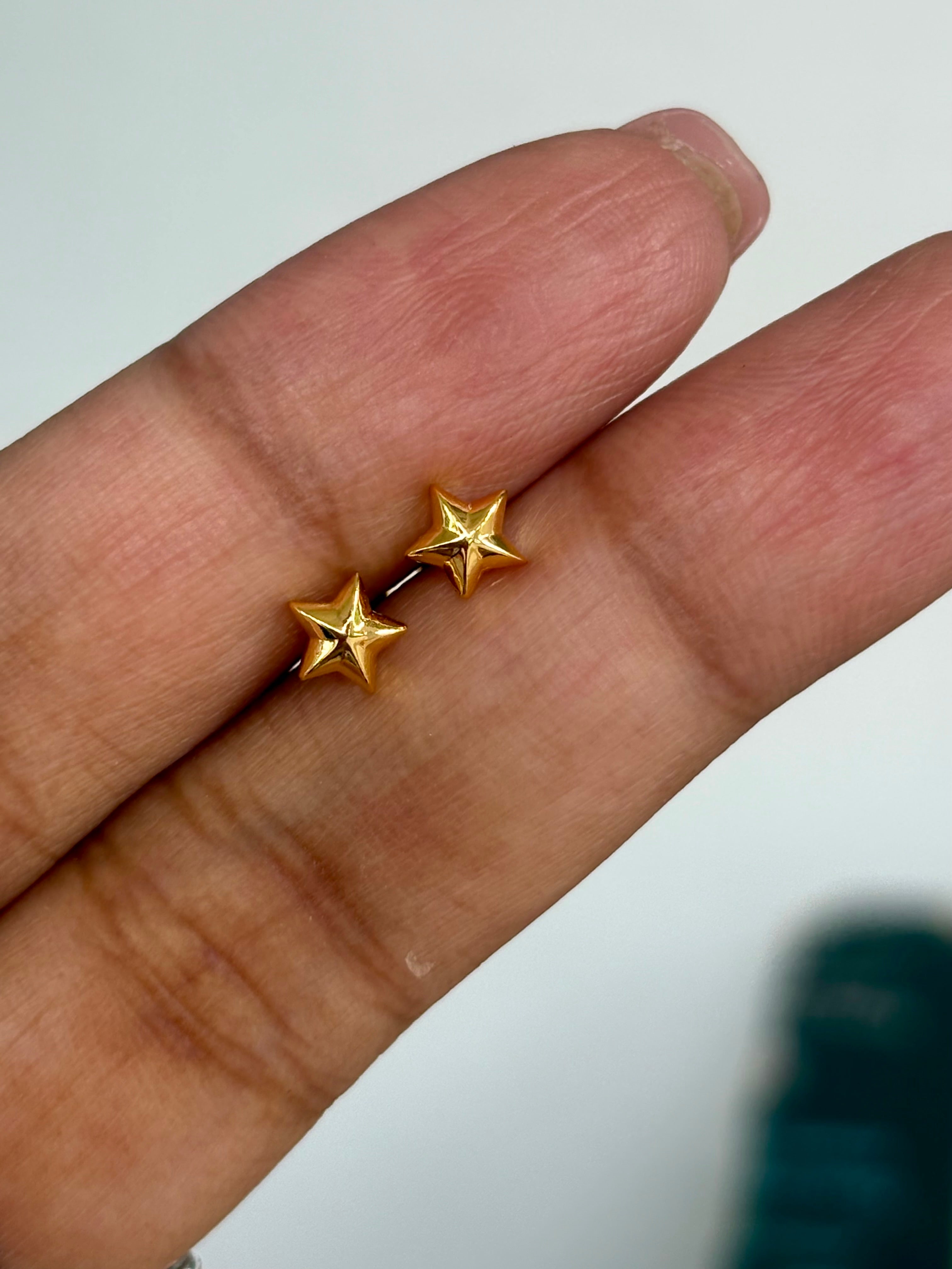 Suttle Star  Ball Studs