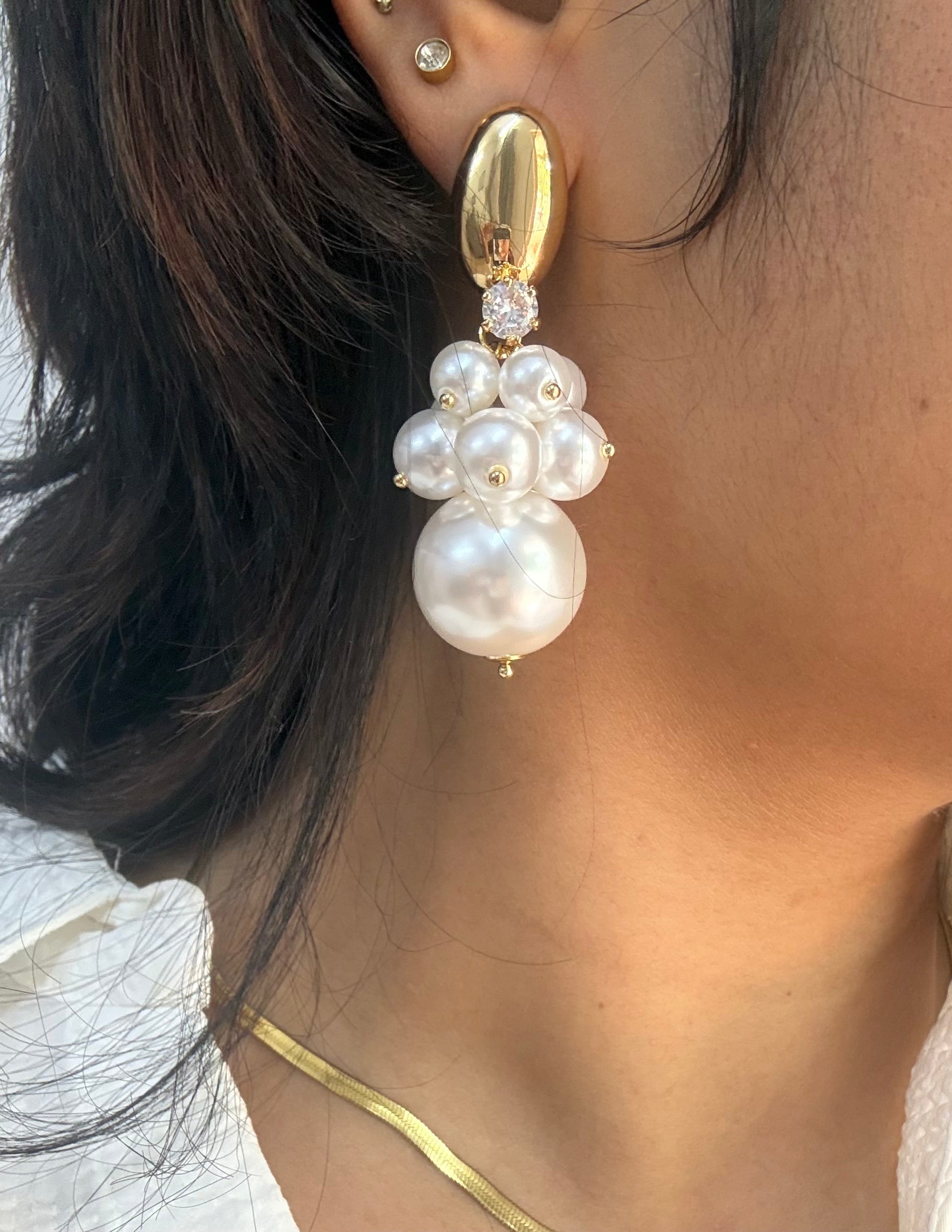 Pearloria Earrings