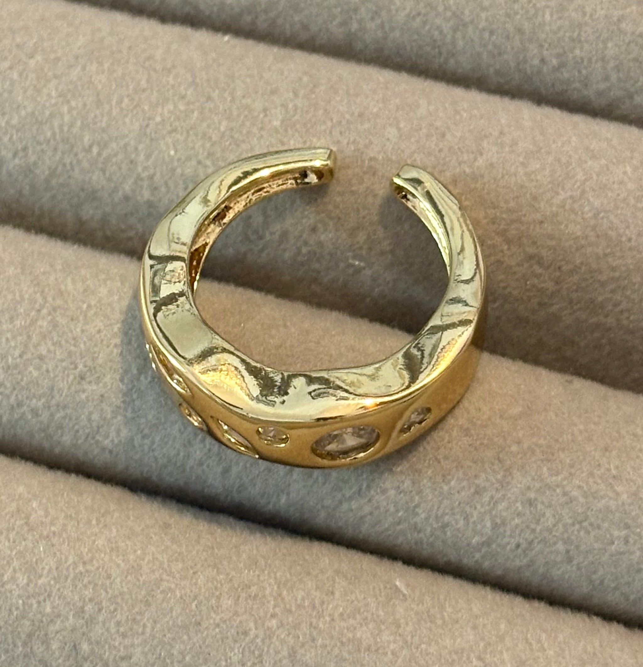 Crystal Drift Ring