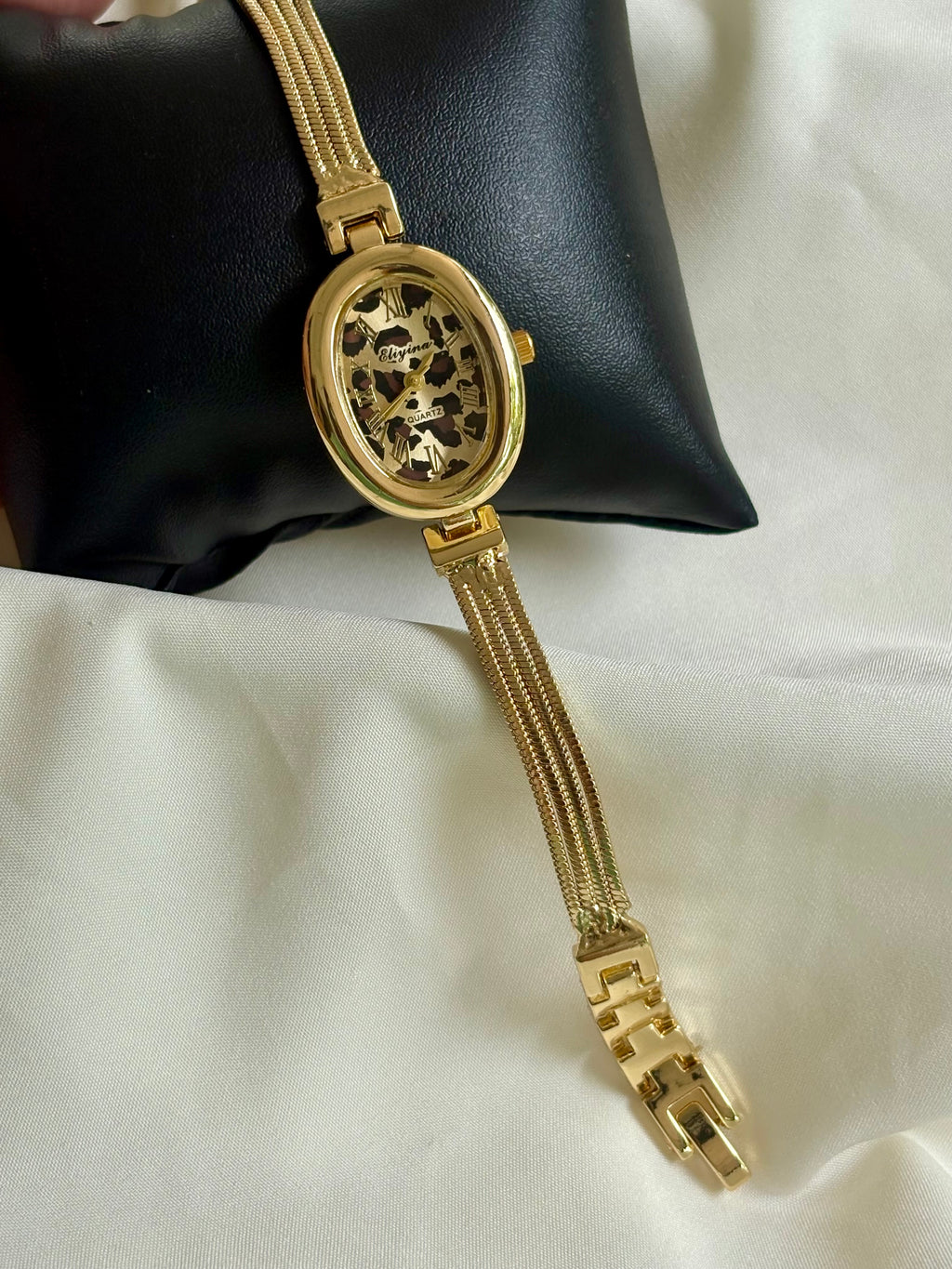 Leopard Print watch round