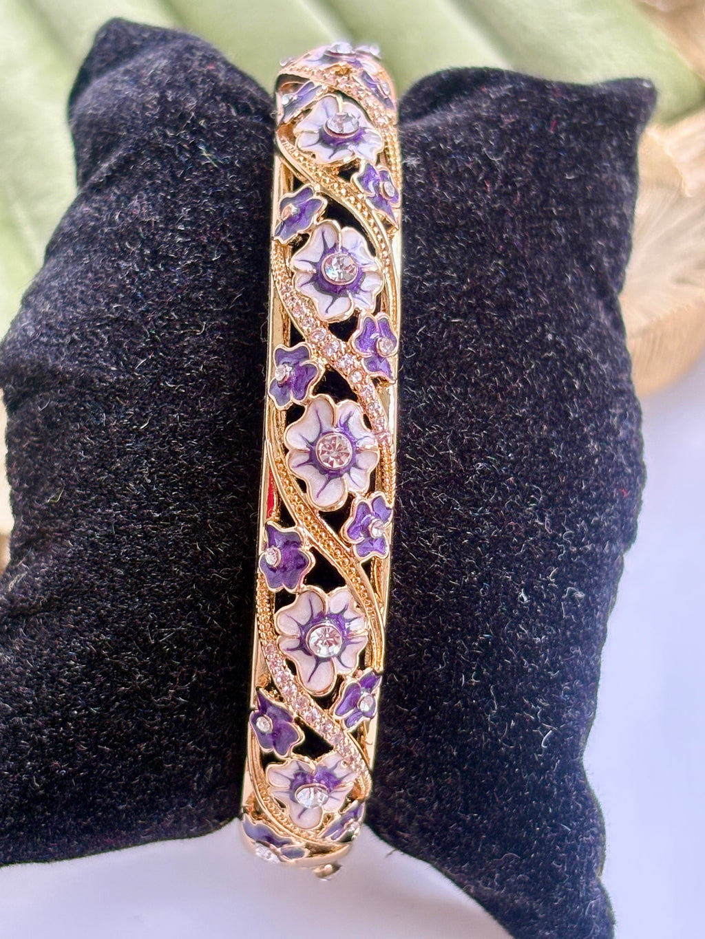 Fleora Bangle 24