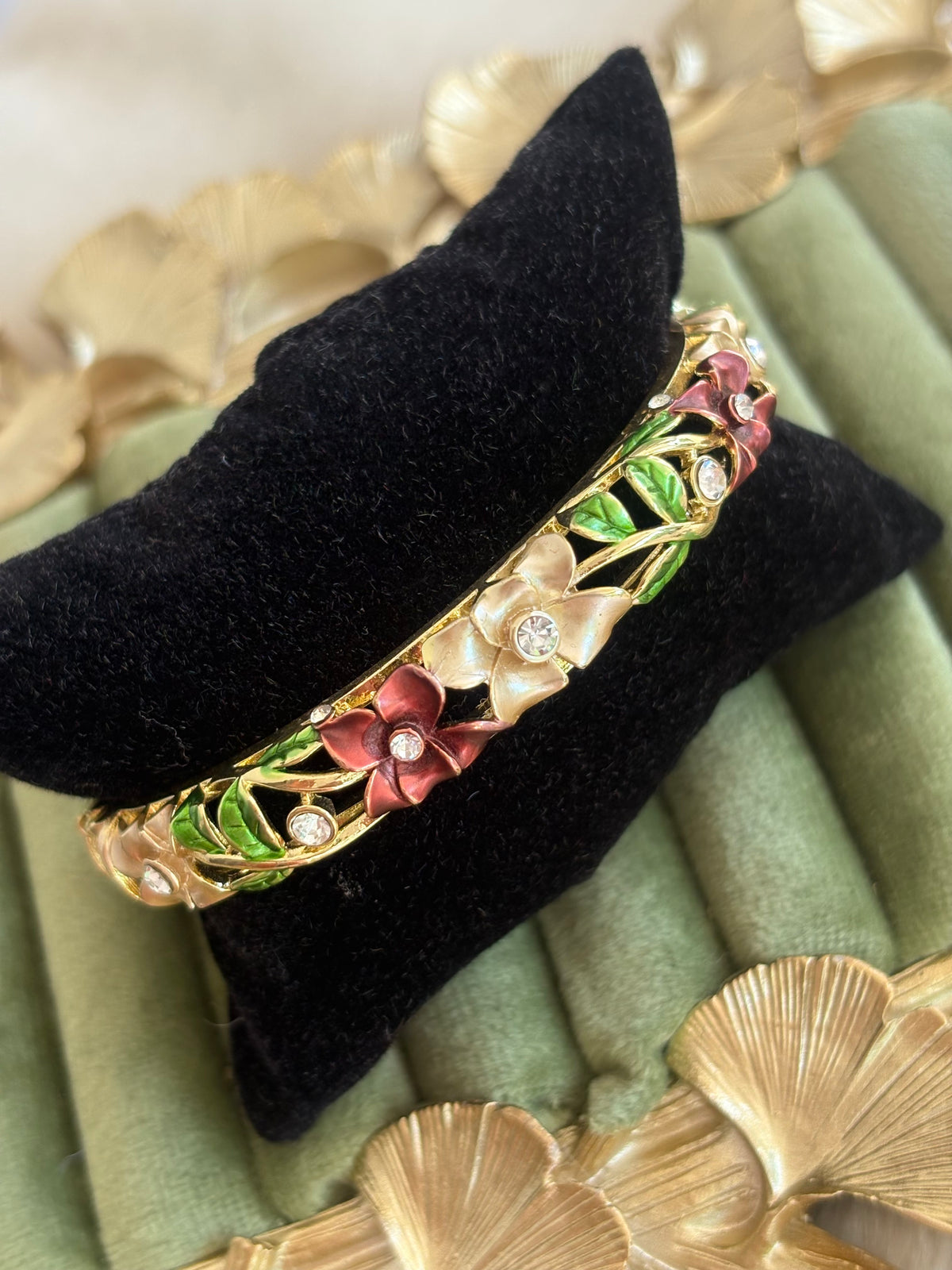 Fleora Bangle 37