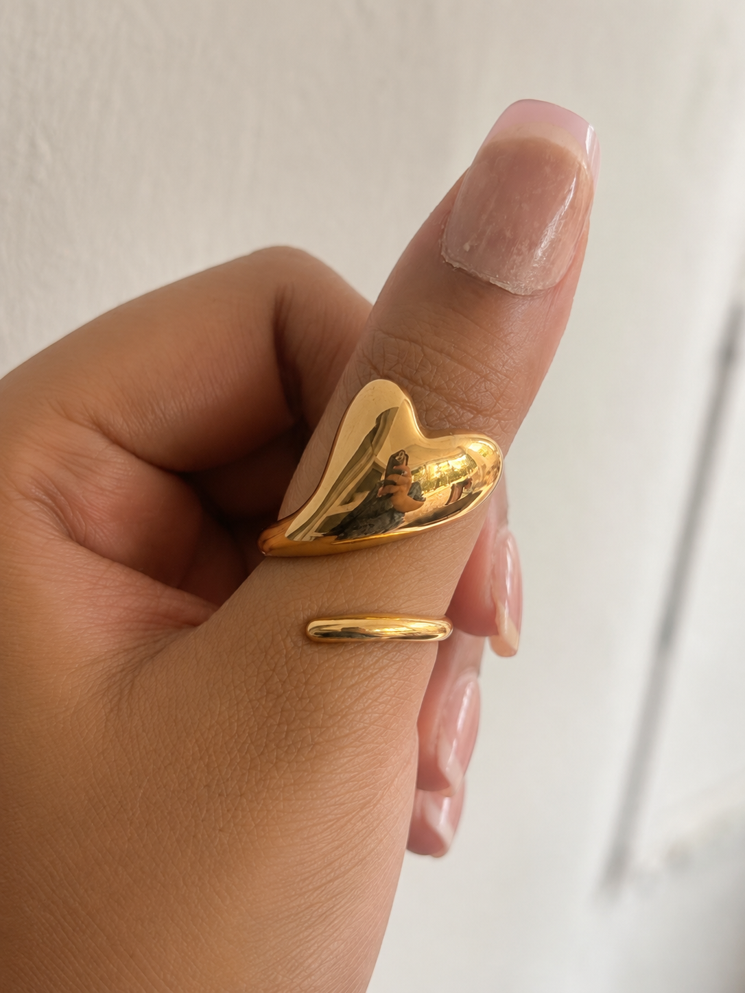 Hearted Sculpt Ring