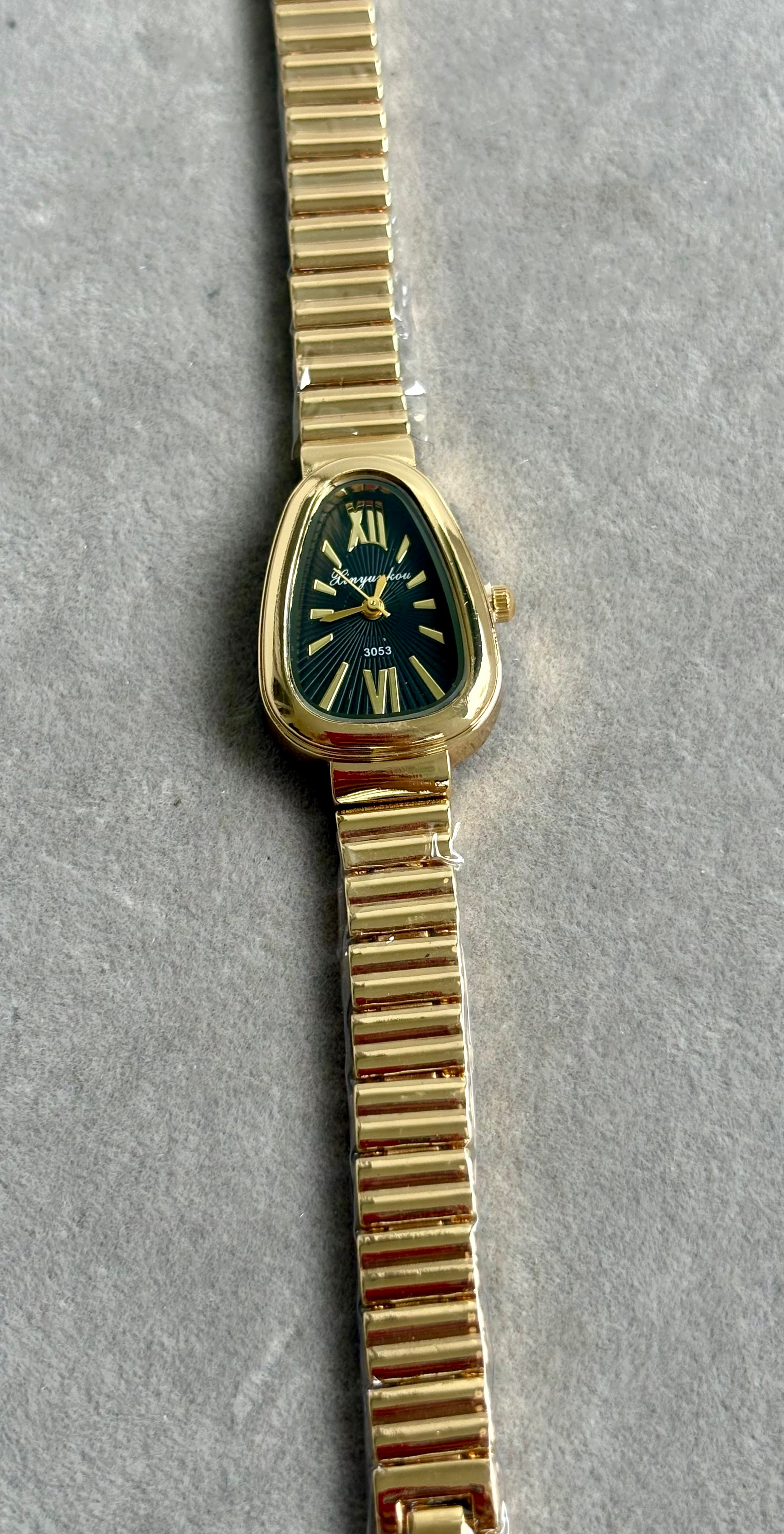 Roman Glow Watch - Black Dial