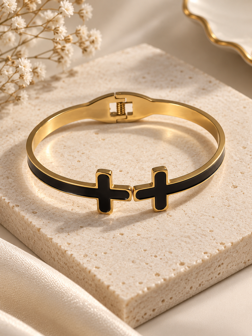 Crossline Kada