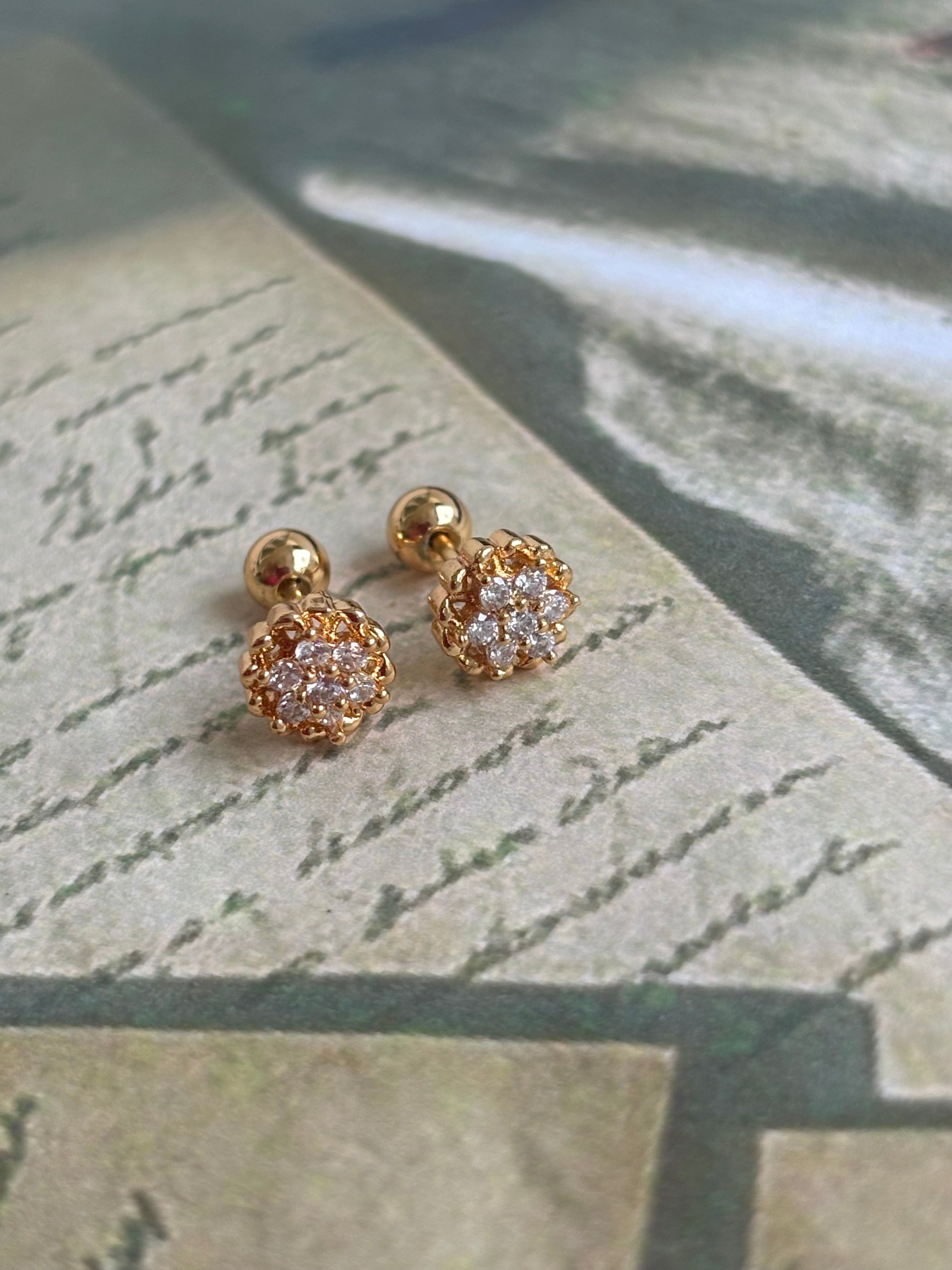 Flora Ballback studs