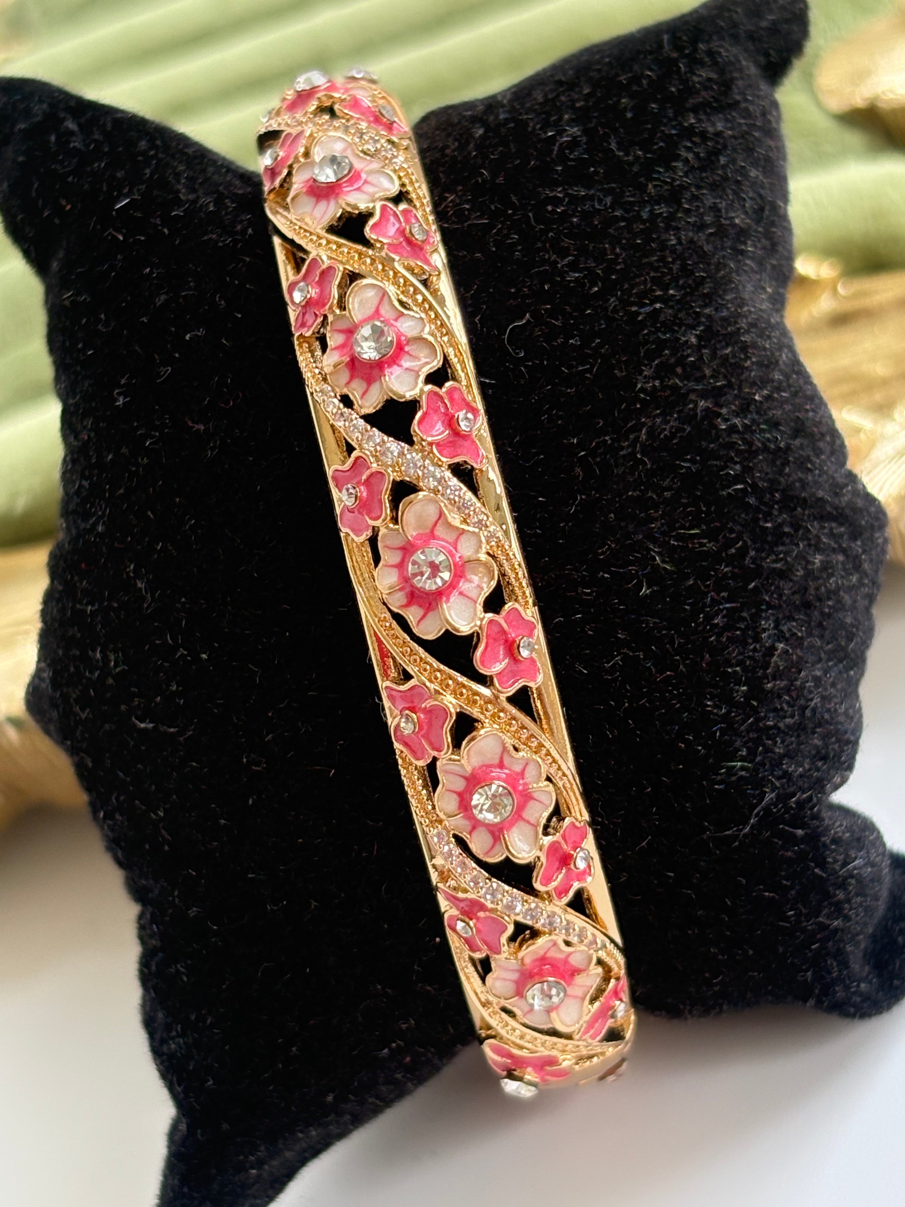 Fleora Bangle 19