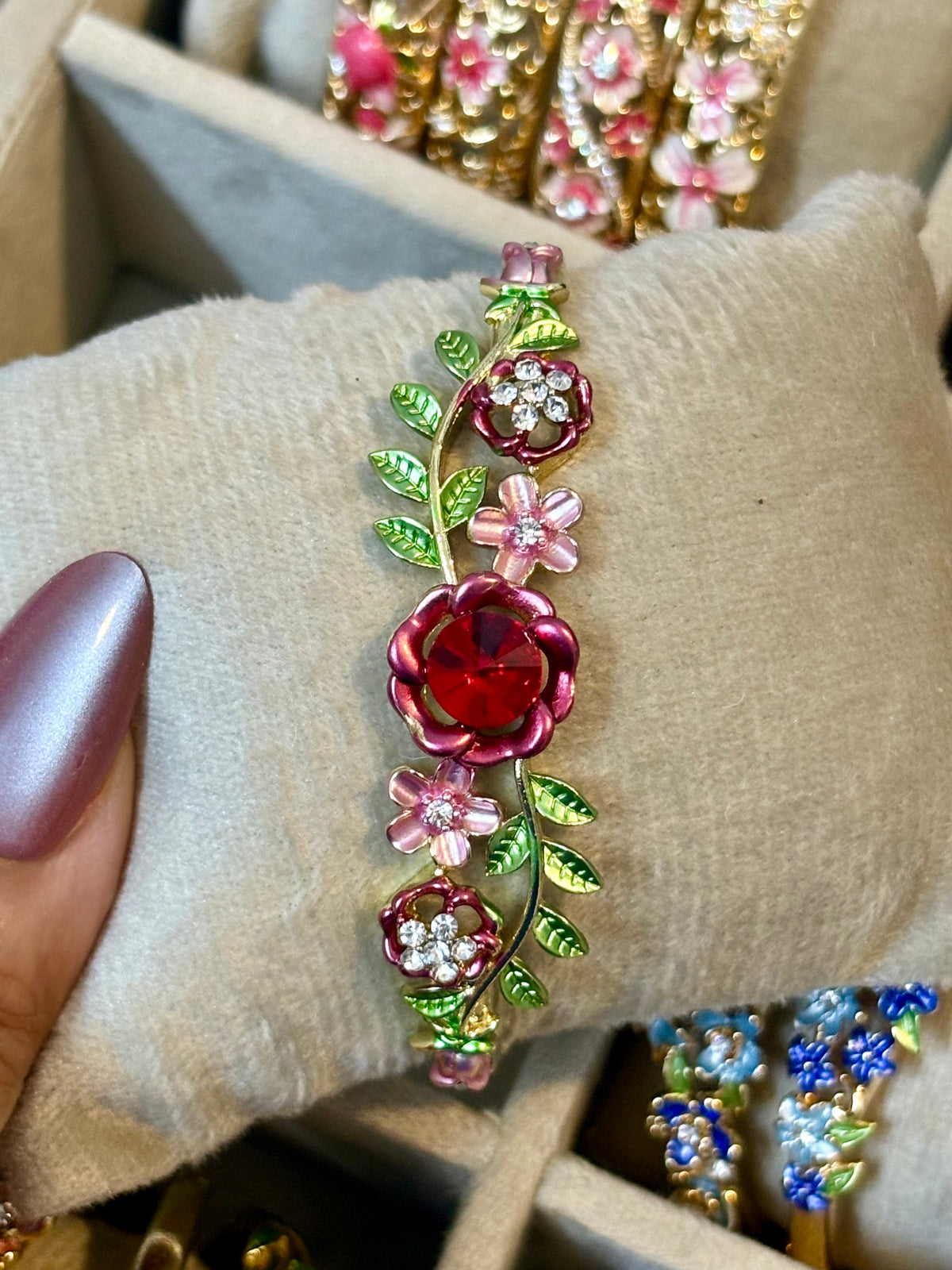 Fleora Bangle 46(sleek)