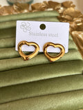 Luvia Studs