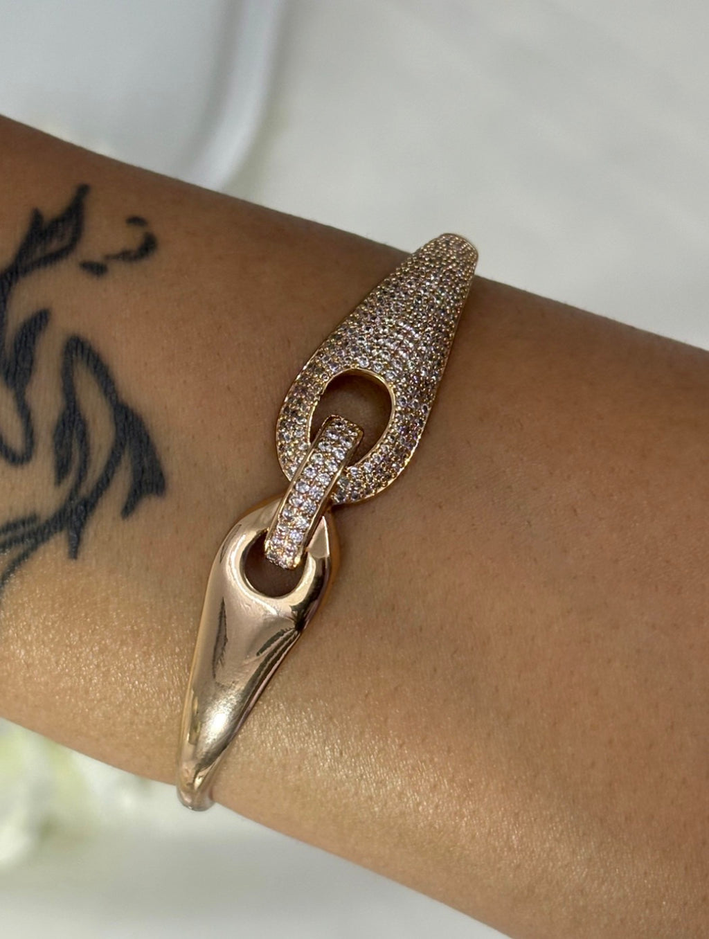 Luxe Orbit Bangle