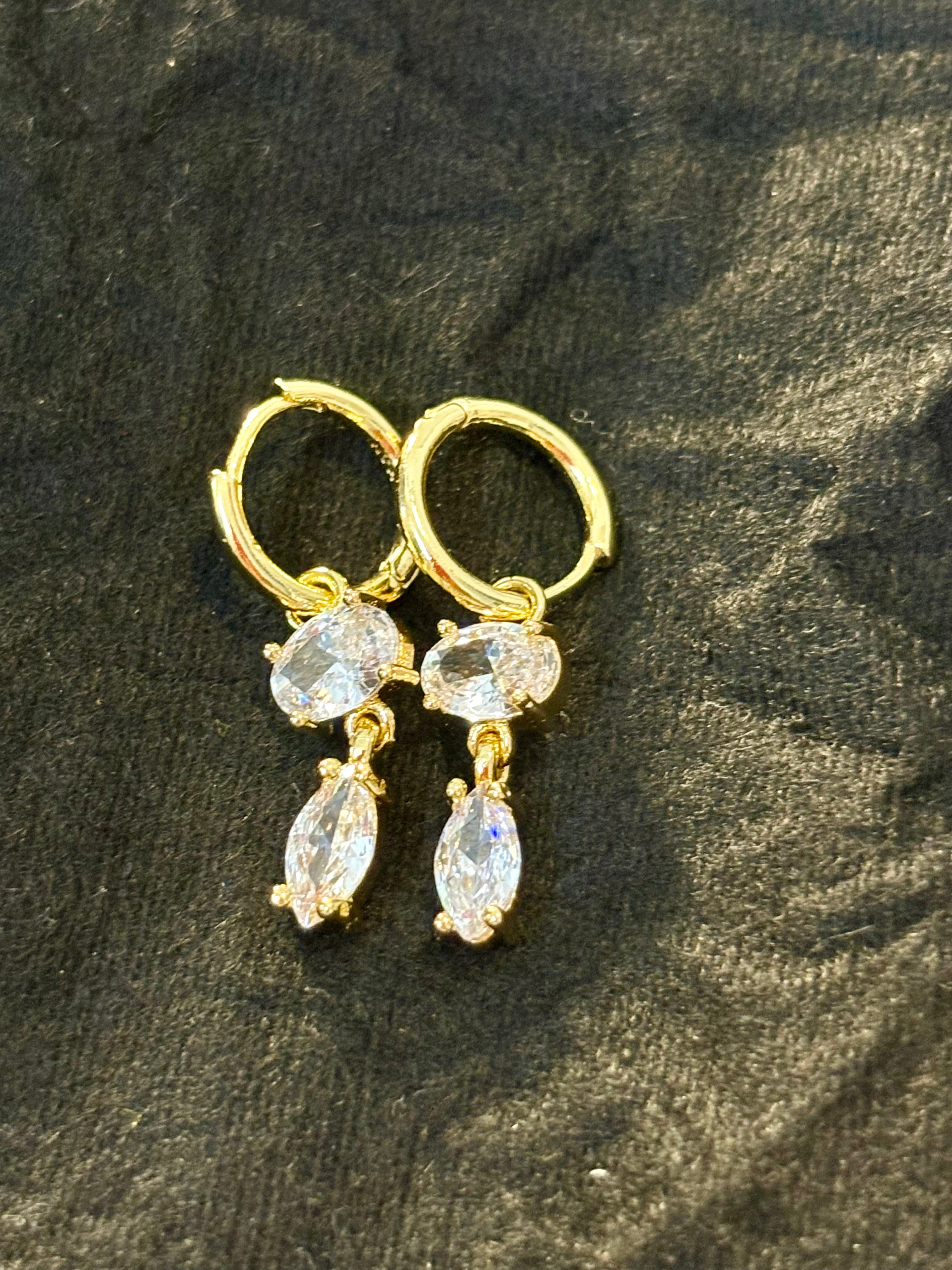 Marquise Drops