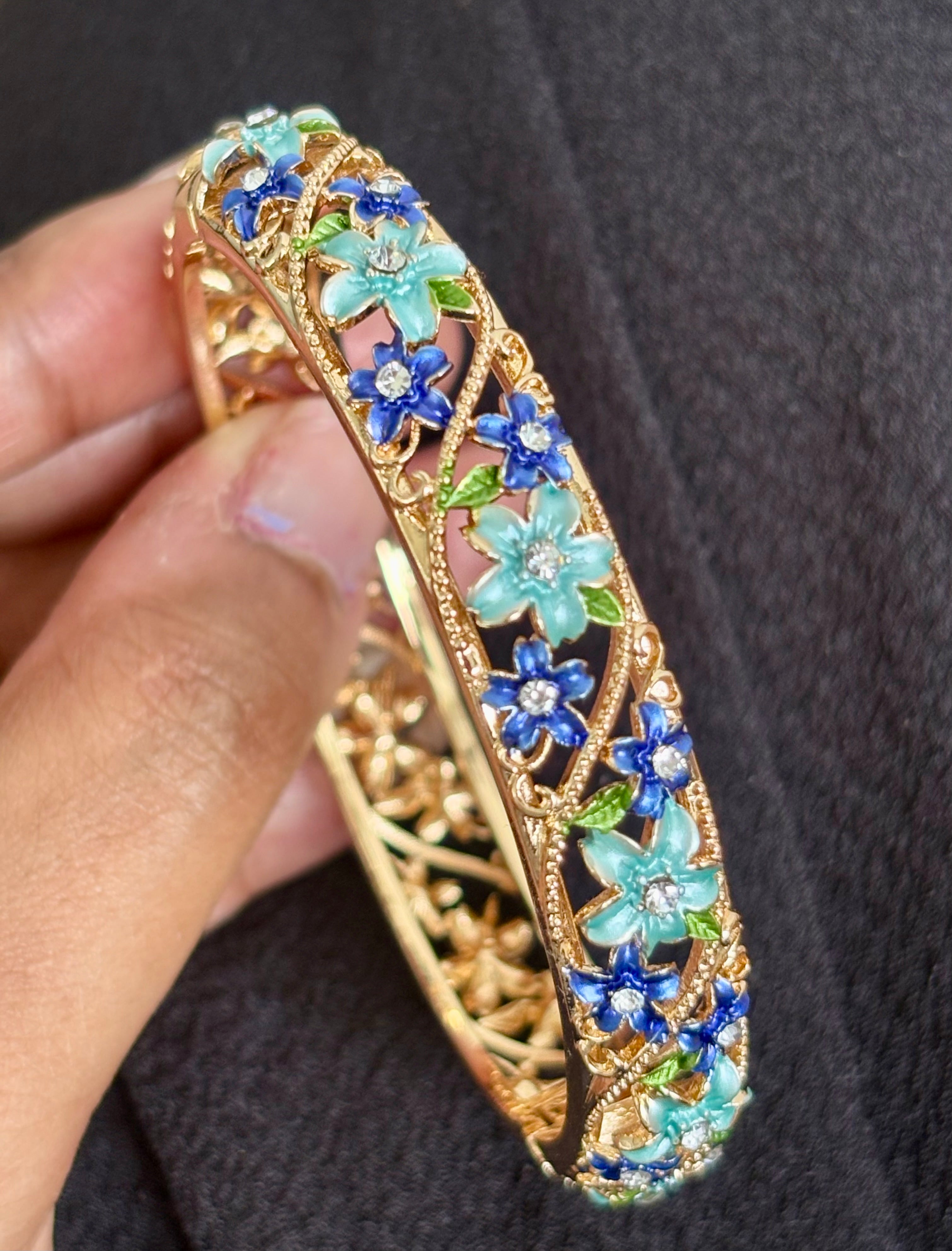 Fleora Bangle 20