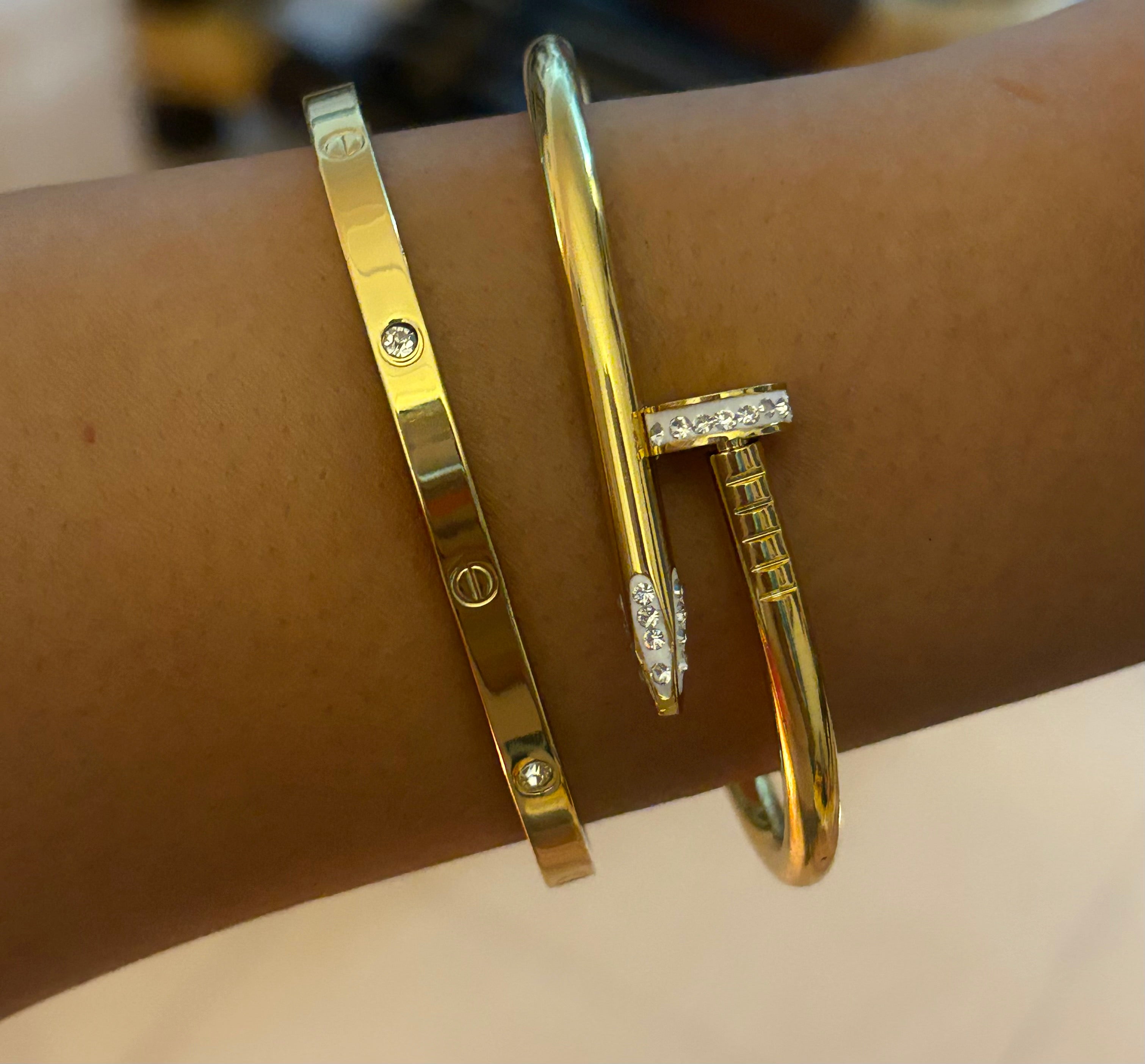 Amour & Grace Kada