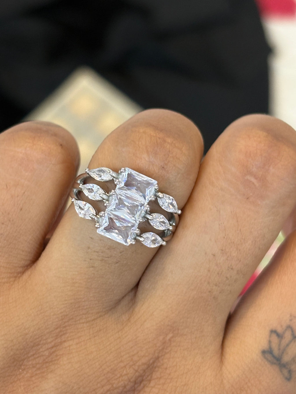 Radiant Vine Rings