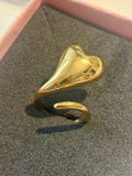 Hearted Sculpt Ring