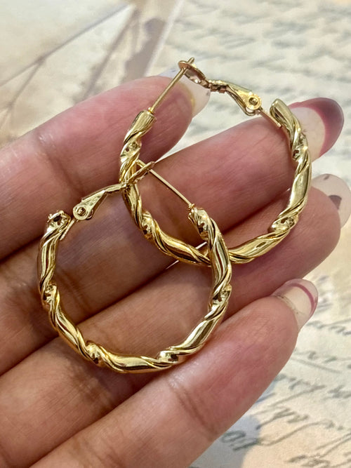 Baali Hoops