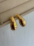 Curve Studs