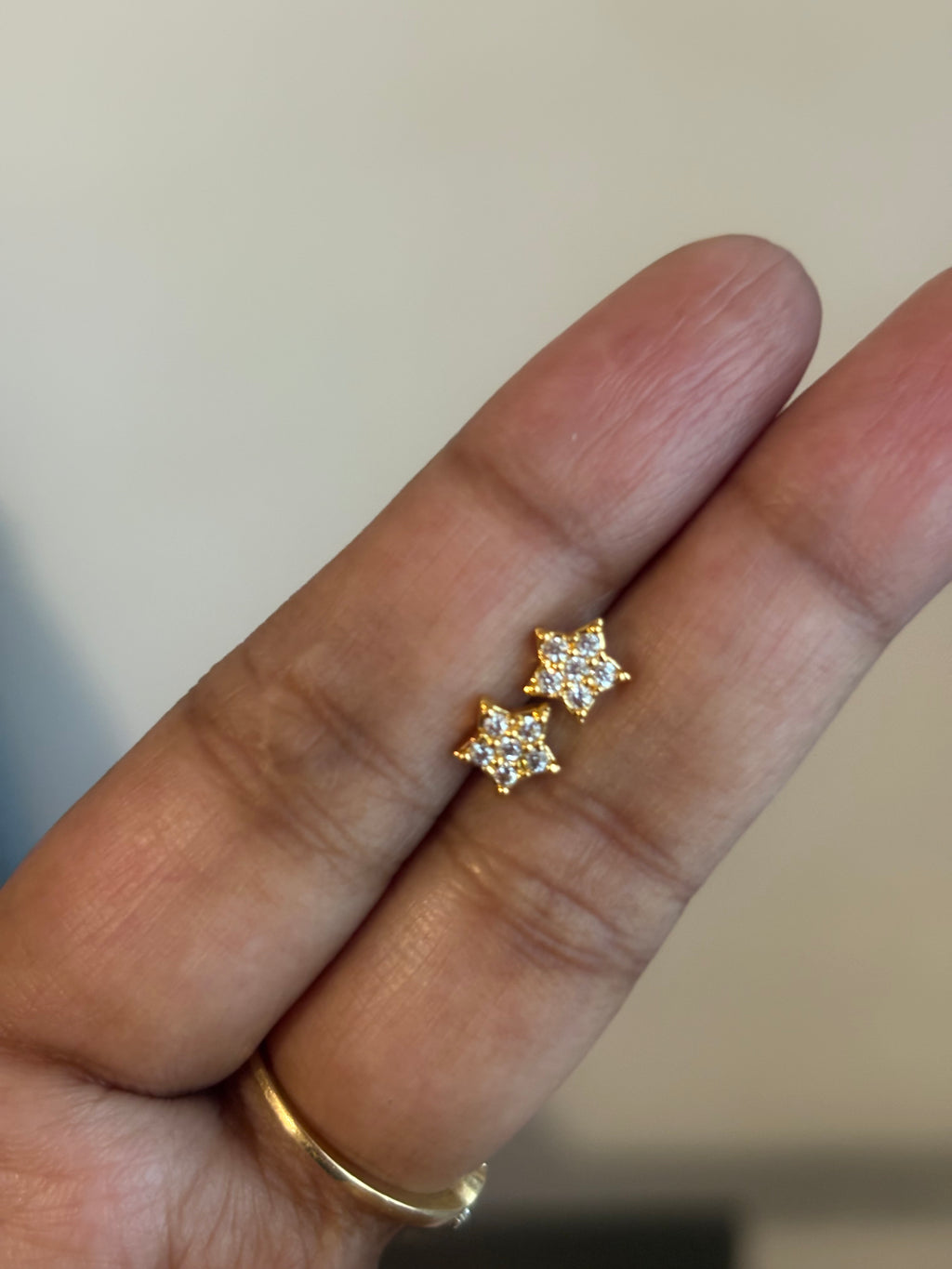 Full Bloom Ball Back Studs