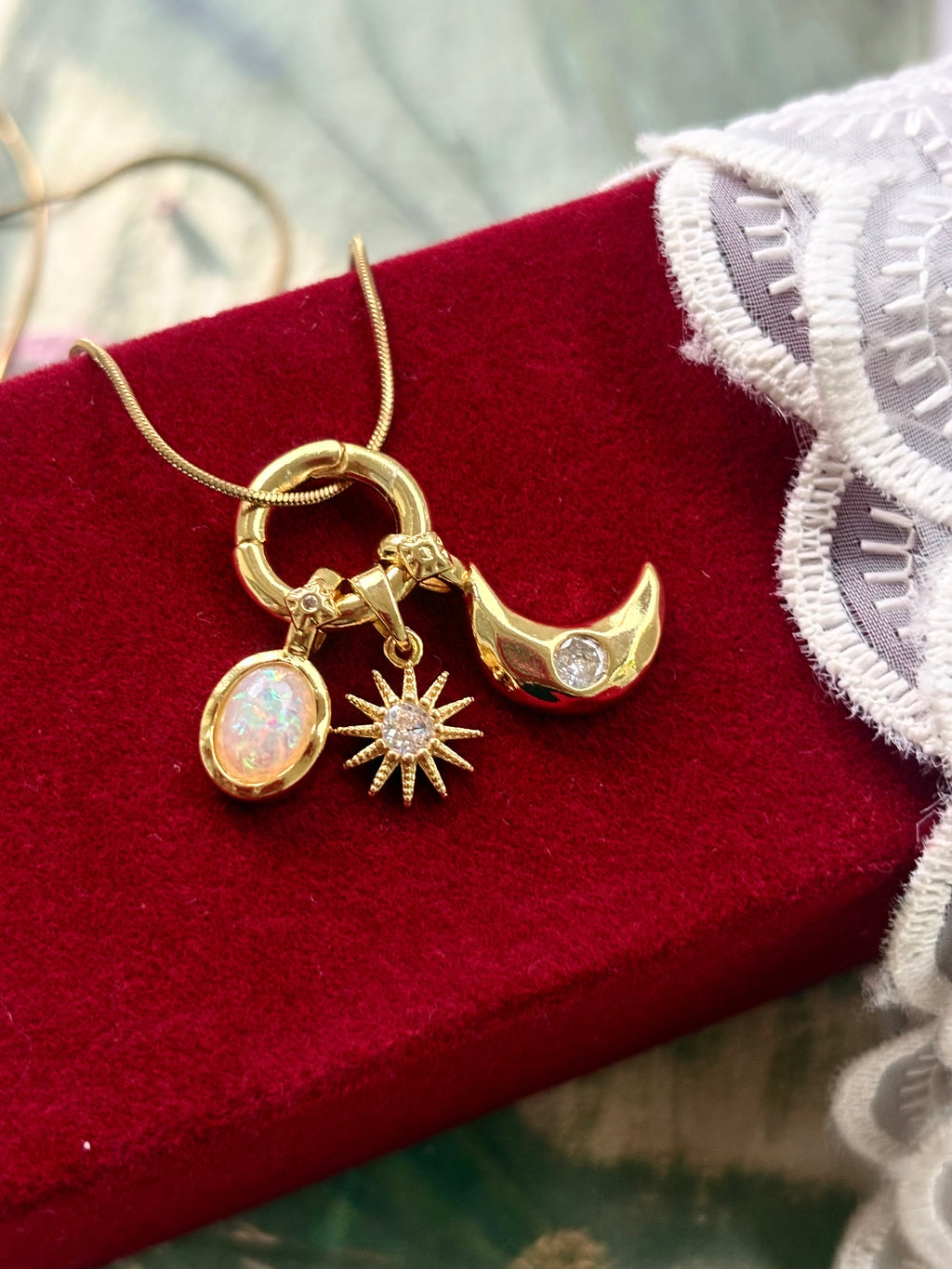 The Nyx Necklace