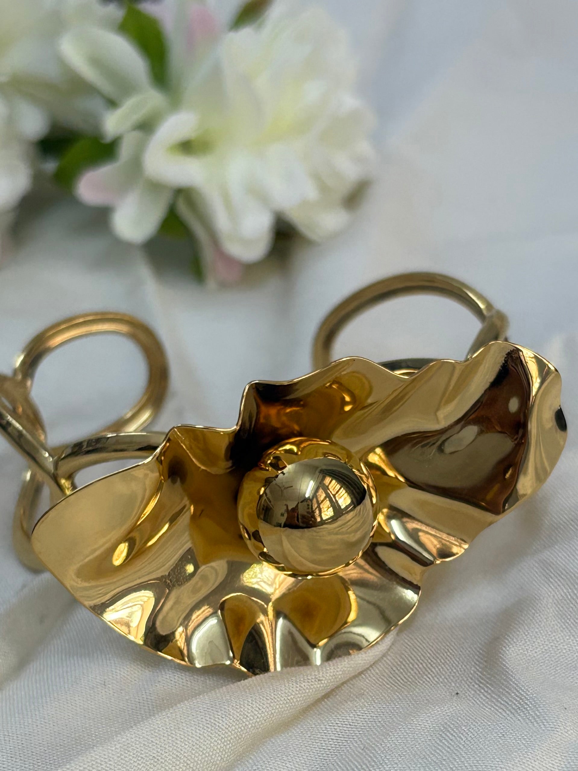 Sculpted Bloom Kada