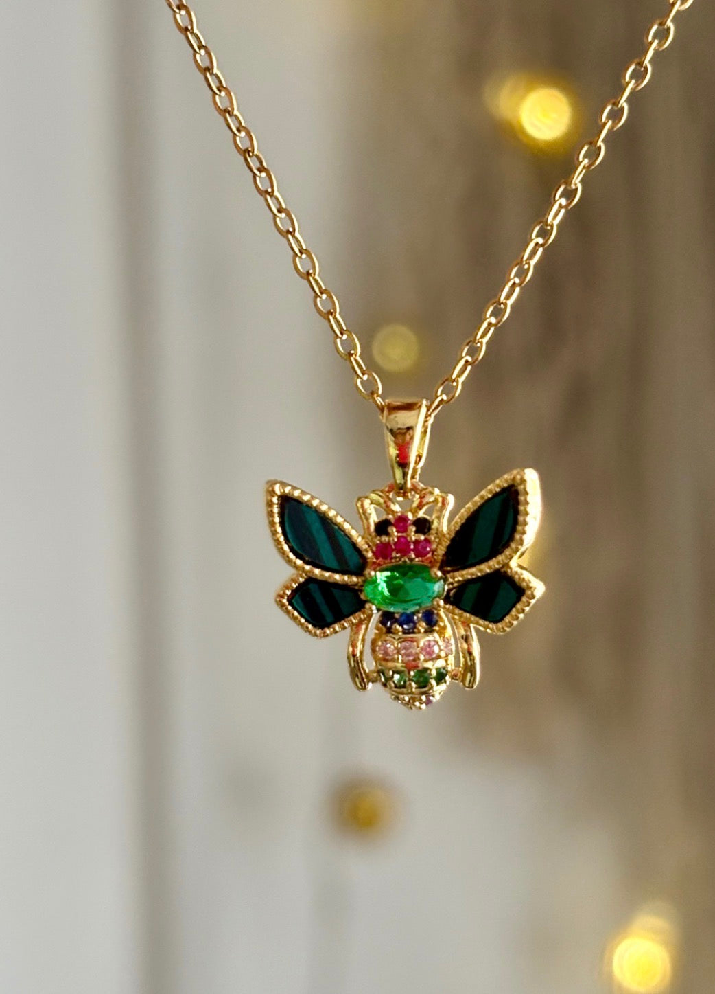 Queen Nectar Necklace