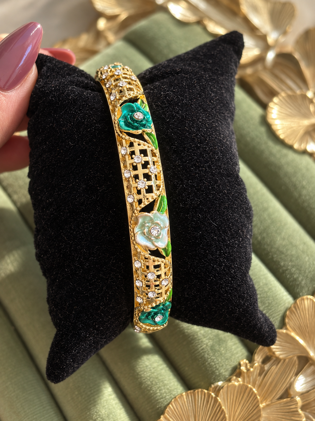 Fleora Bangle 32