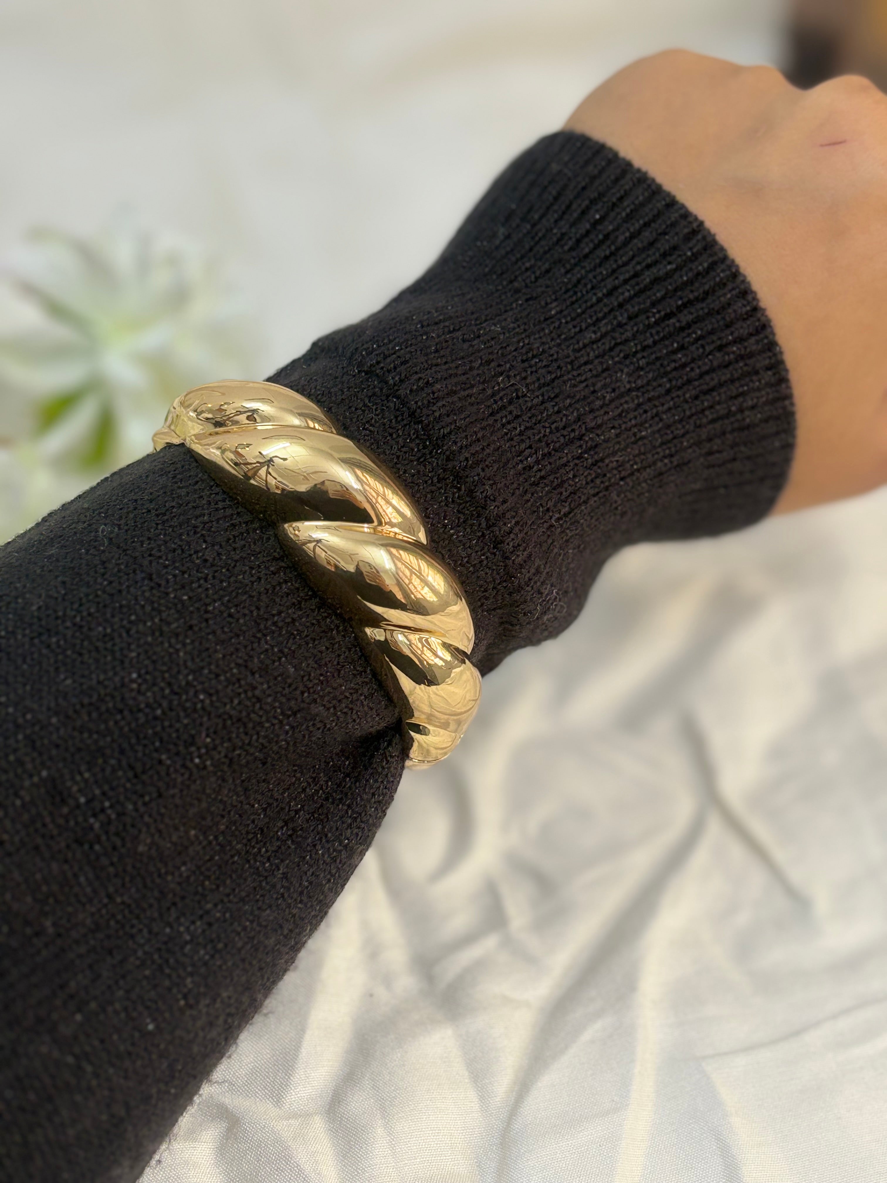 Twisted Royal Kada