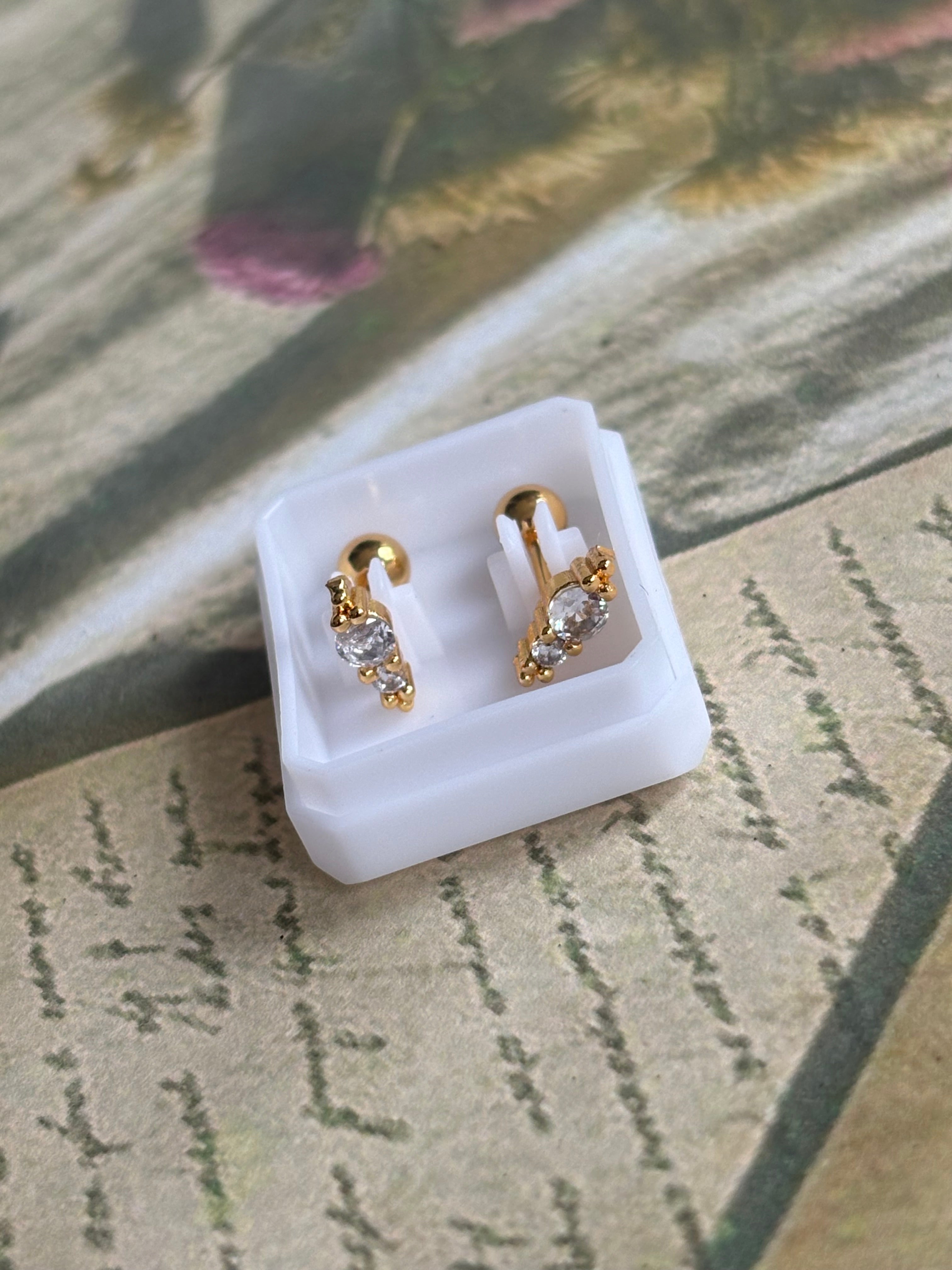 Twinkle Dot Ball Studs