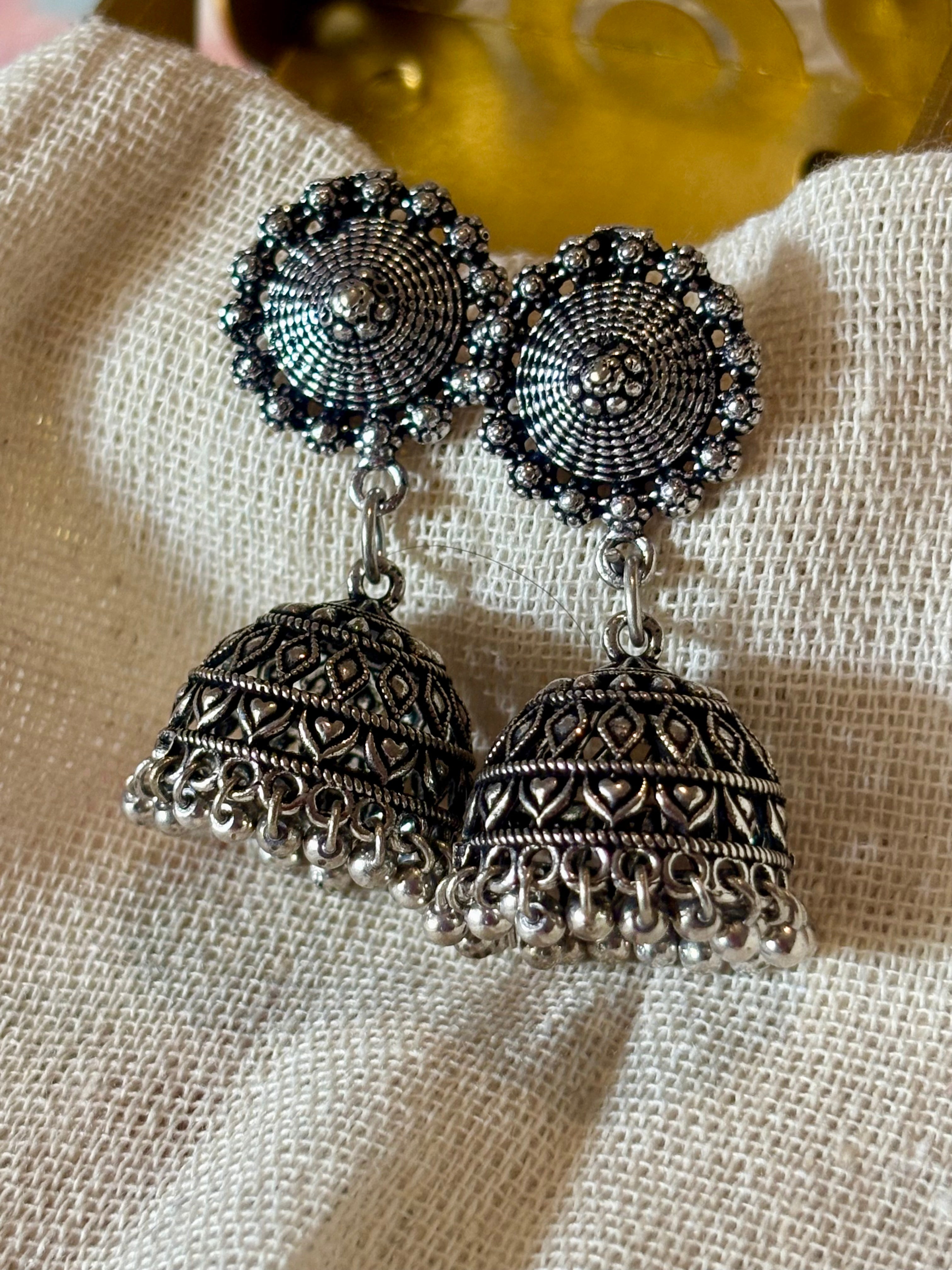 Noor Jhumkis