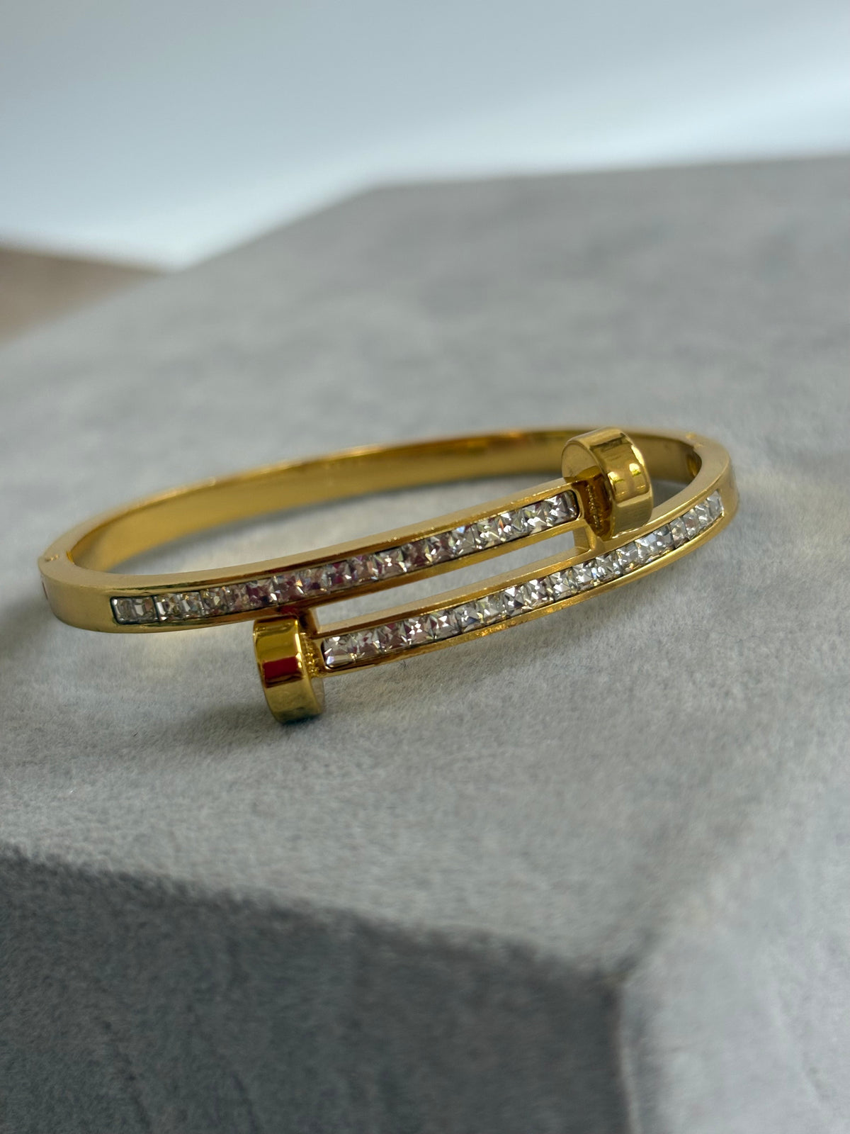 Double Bar Crystal Kada (Thin wrist)