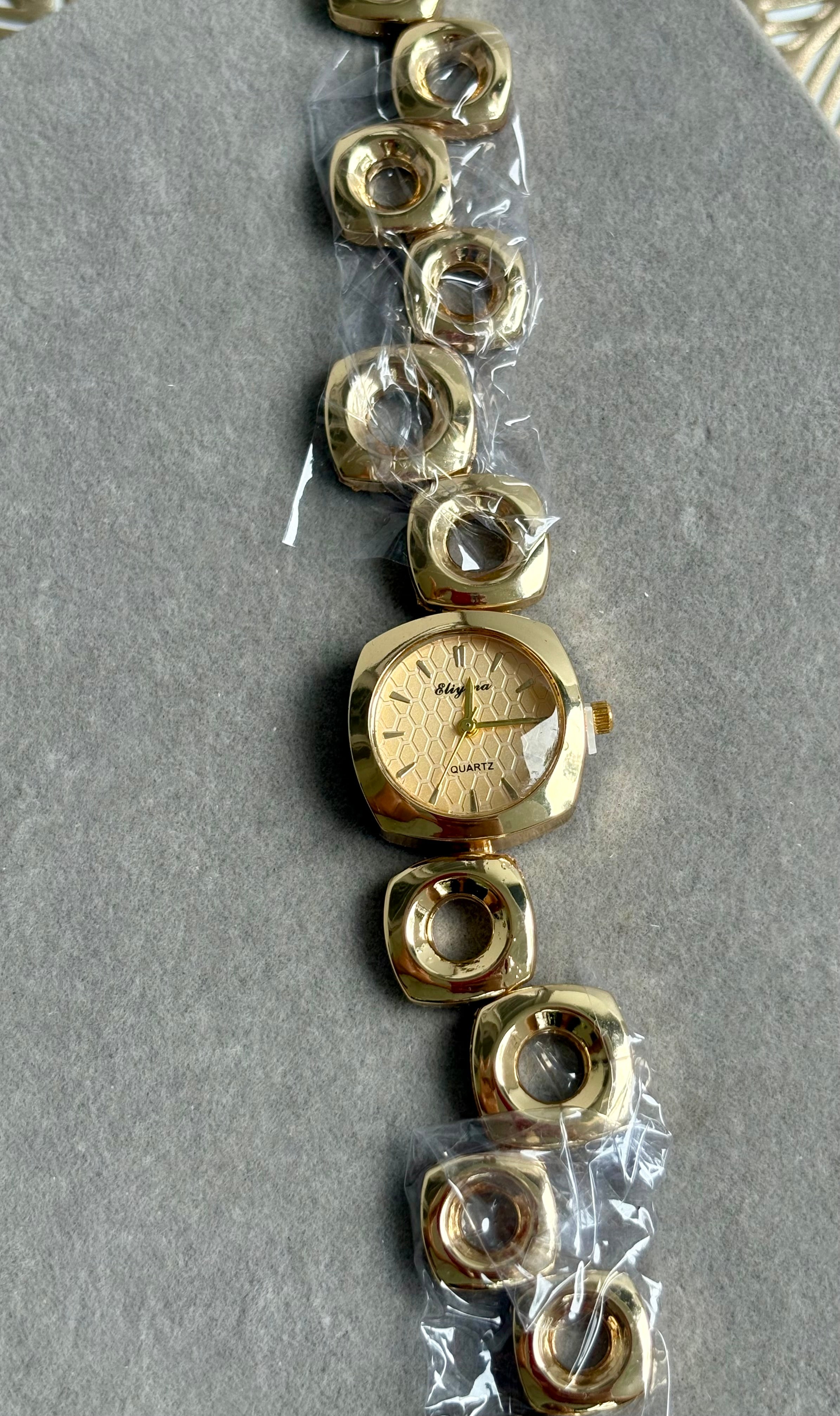 Golden Halo Watch - Off white