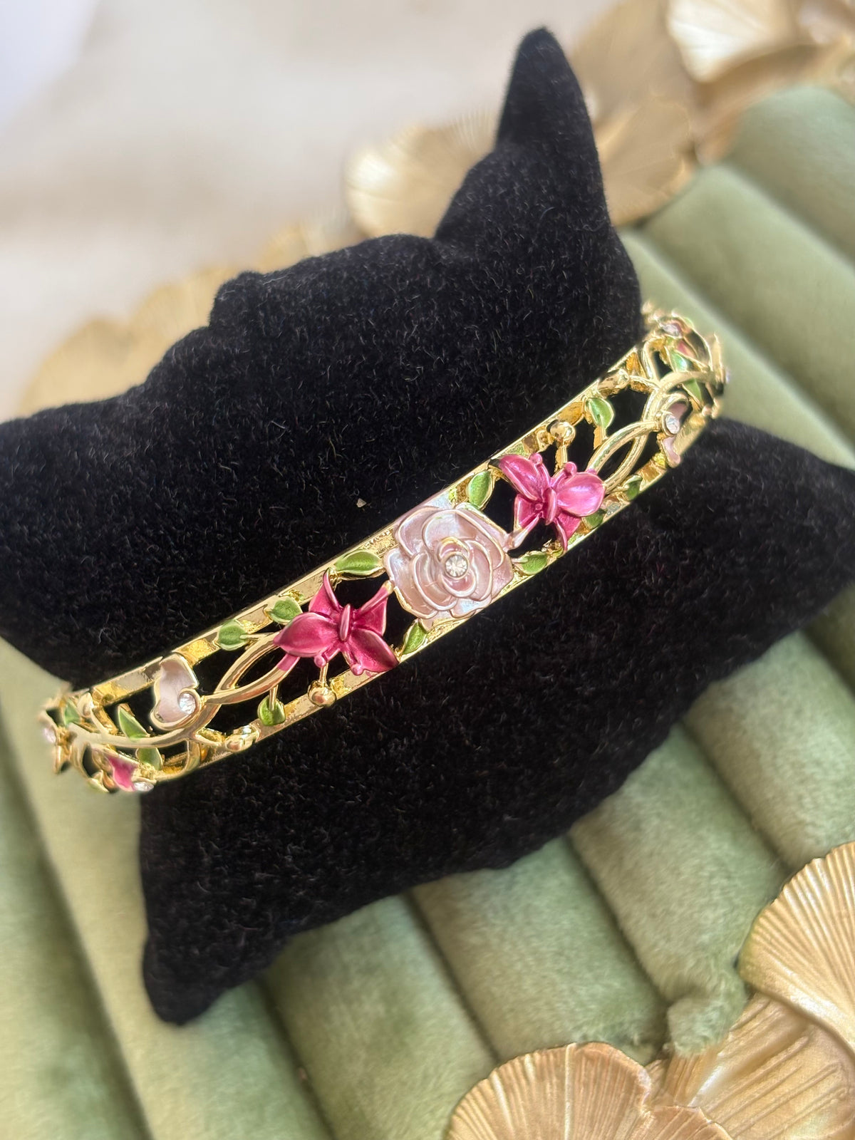 Fleora Bangle 36