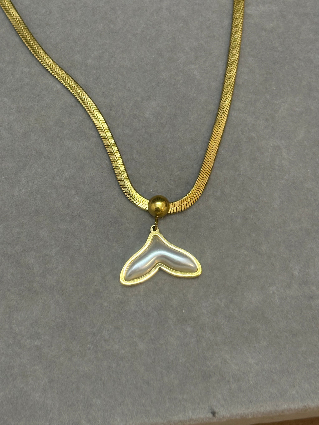 Mermaid Glow Necklace