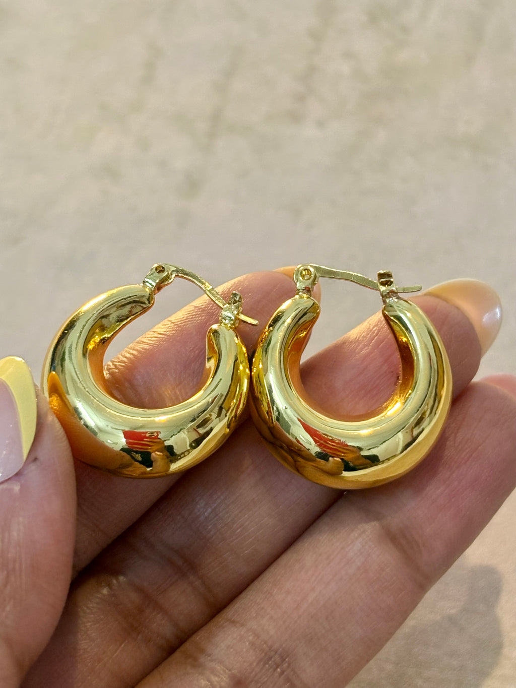 Solea Chunky Hoops