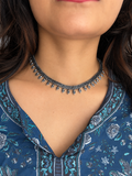 Vanya Leaf Choker