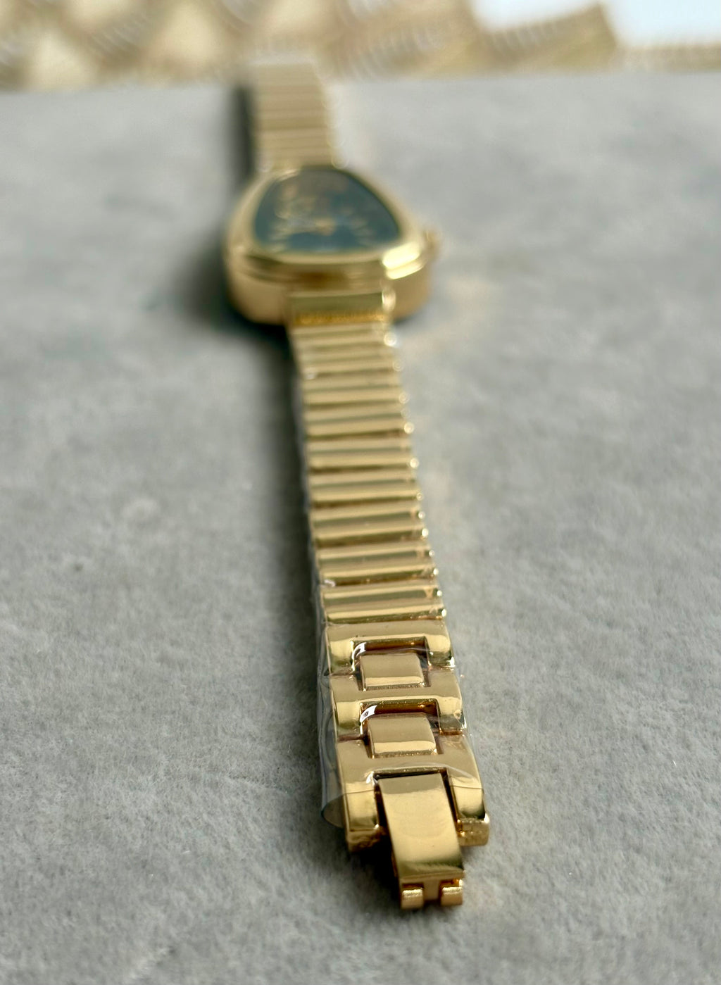 Roman Glow Watch - Black Dial