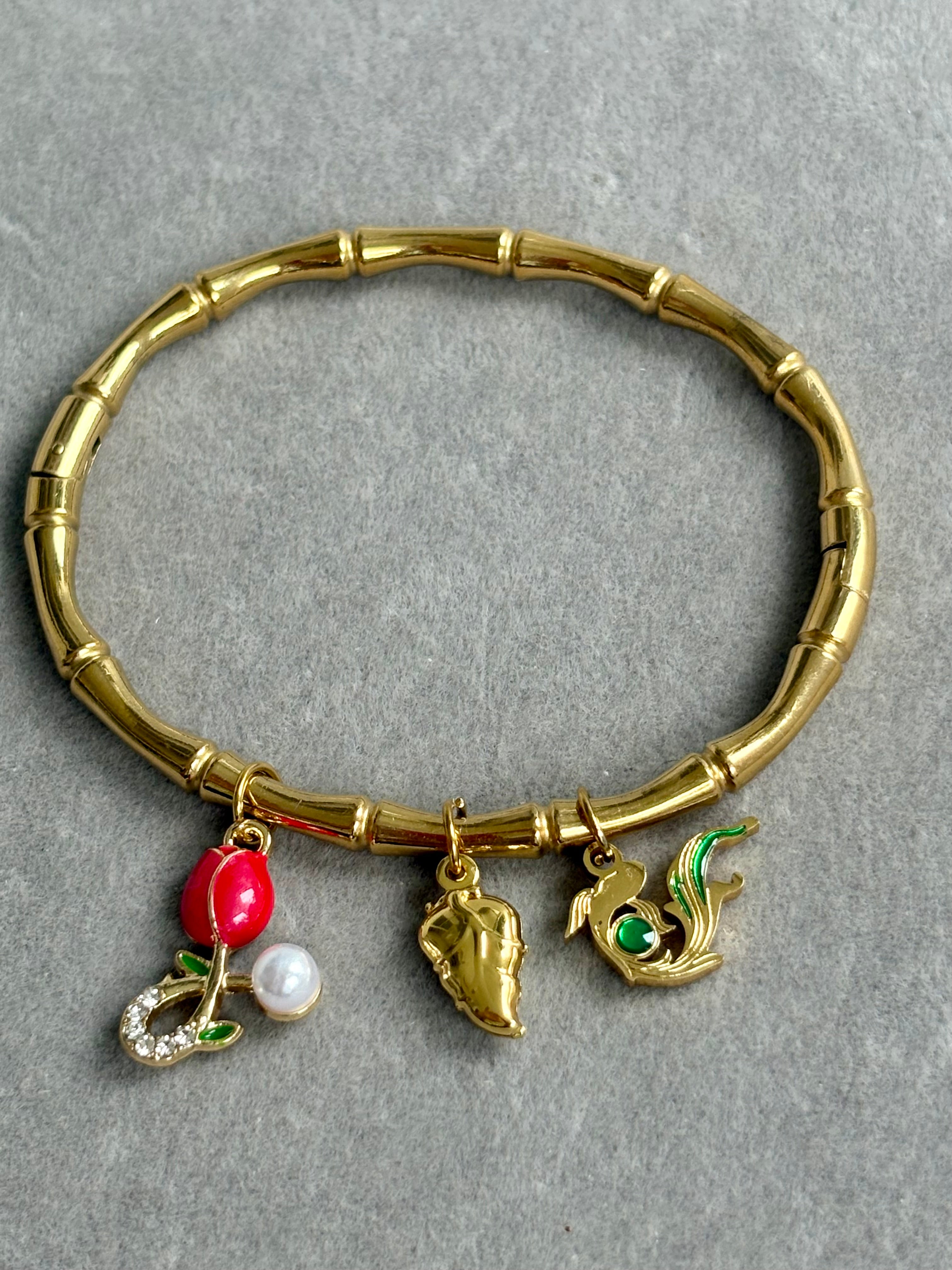Rosette Charms Kada