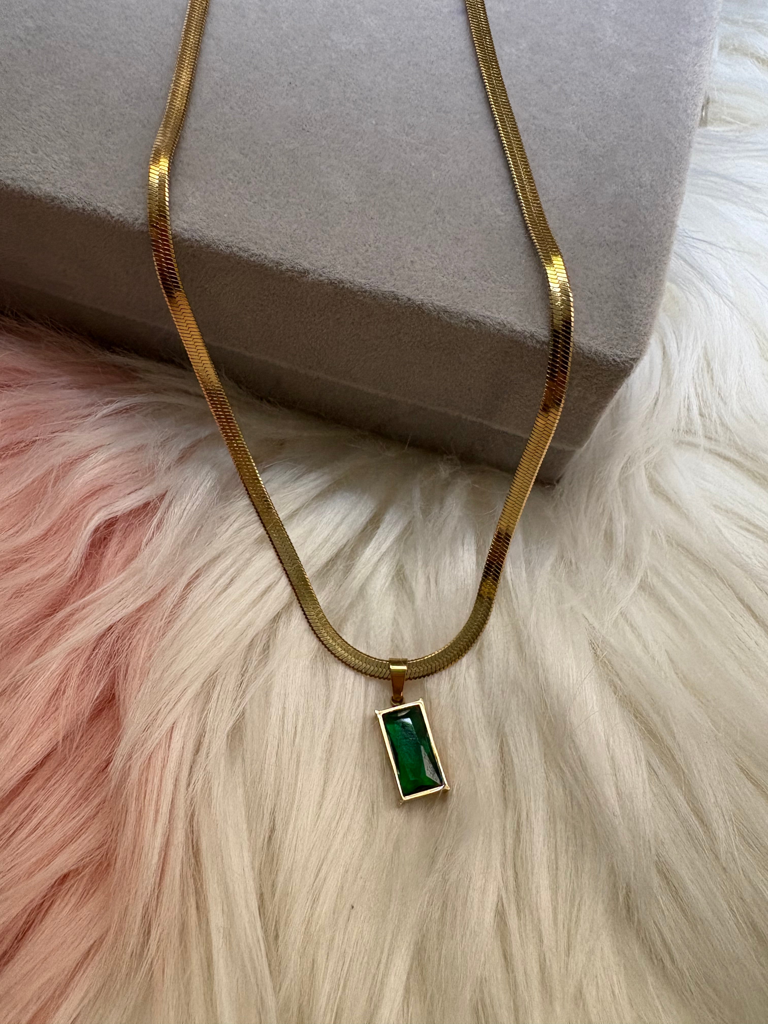 Emerald Majesty Necklace