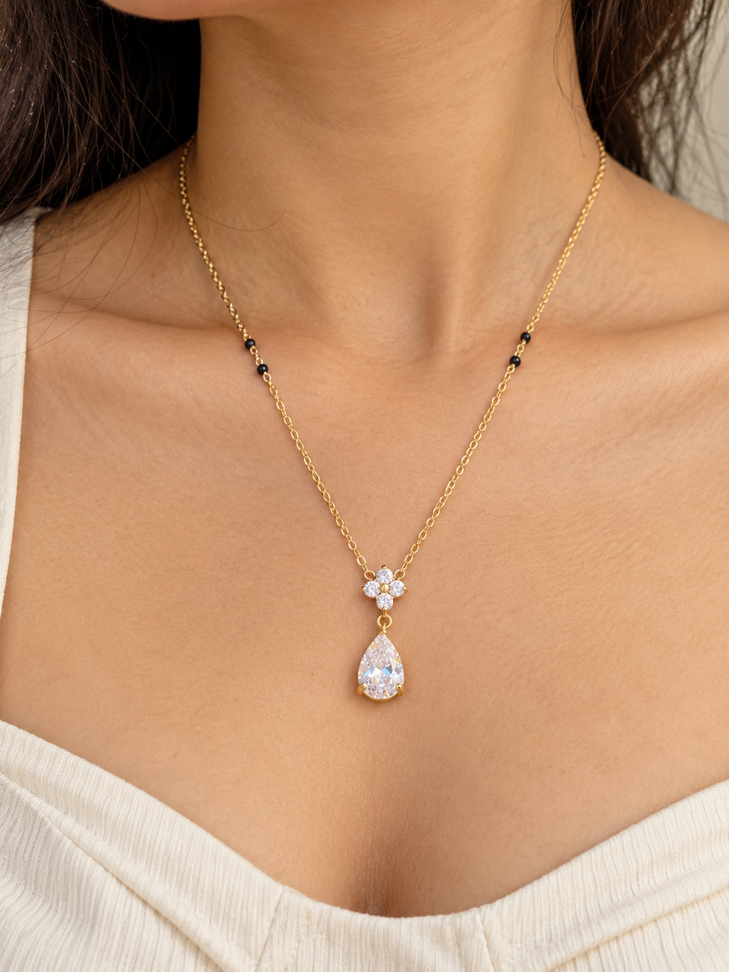 Dewdrop Bloom Necklace