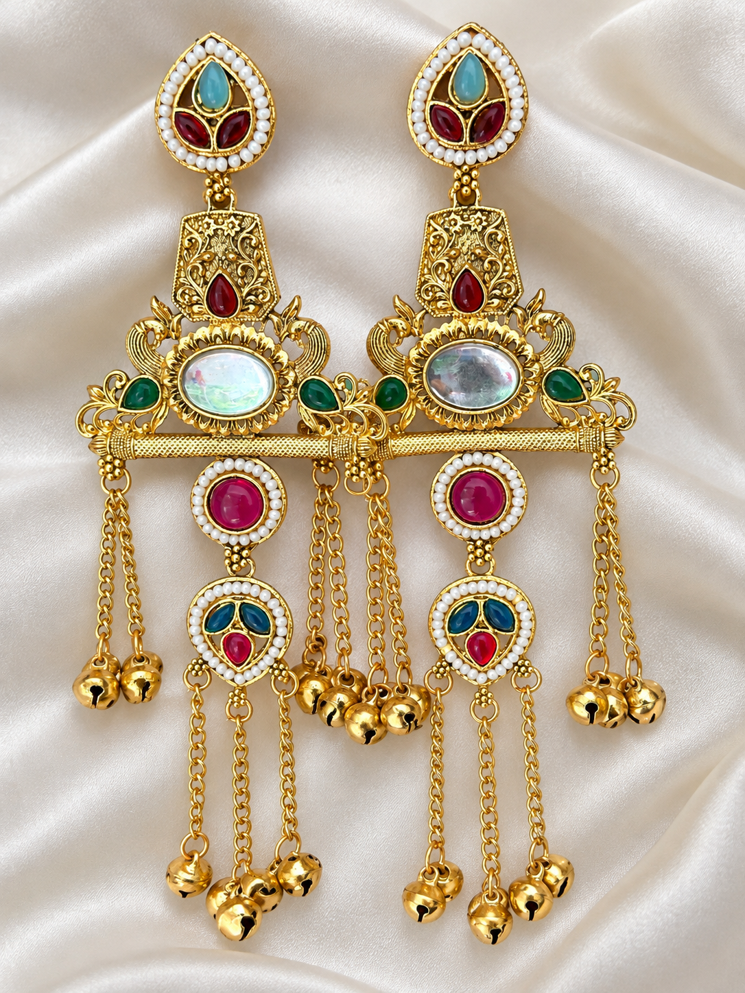 Ruhani Kundan Kashmiri Jhumkas