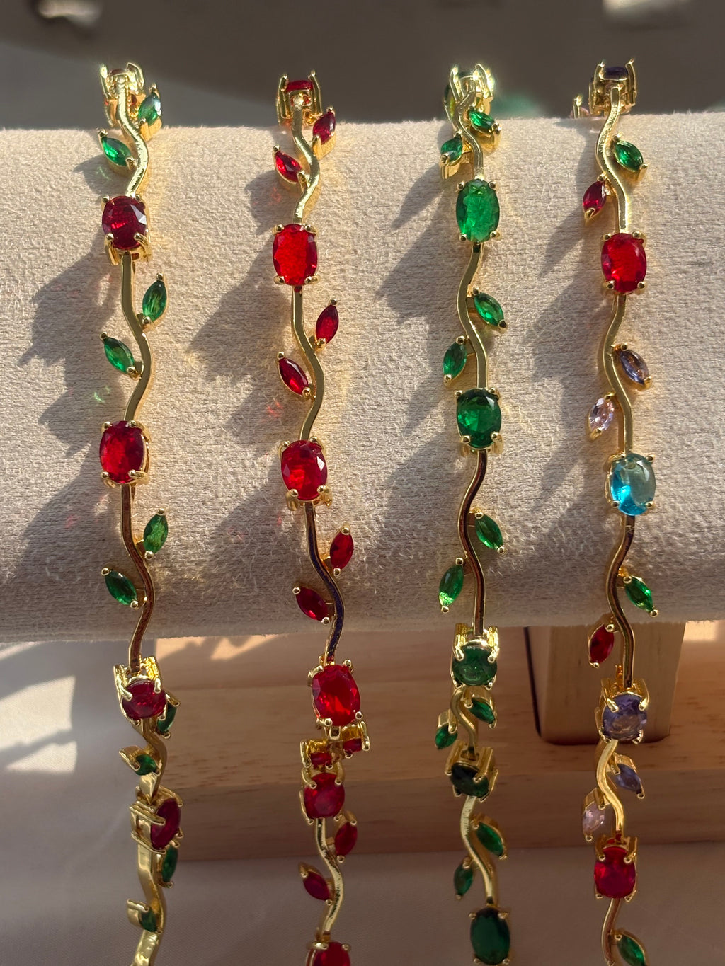 Tulip Bracelets Design 1