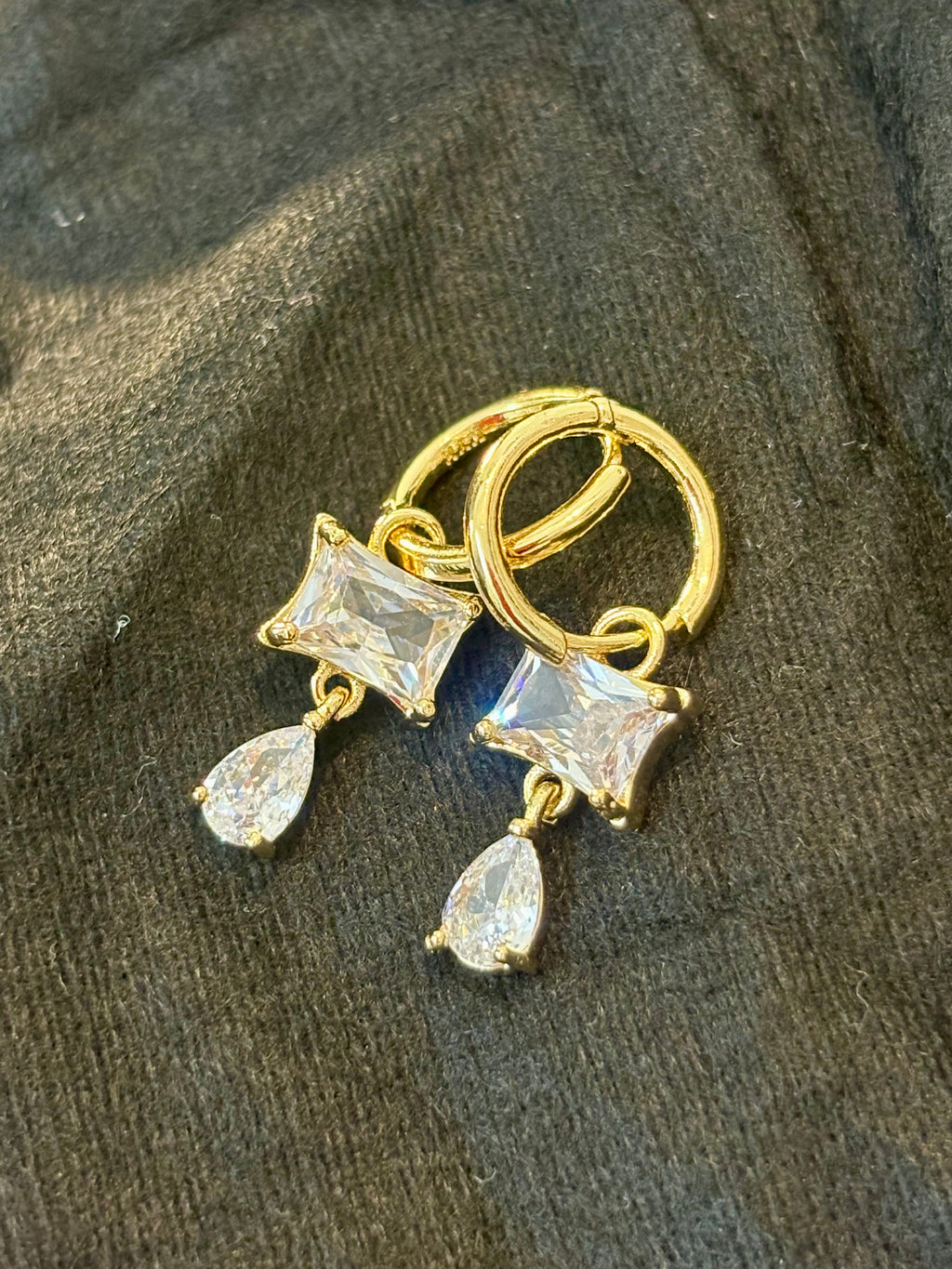 Marquise Drops