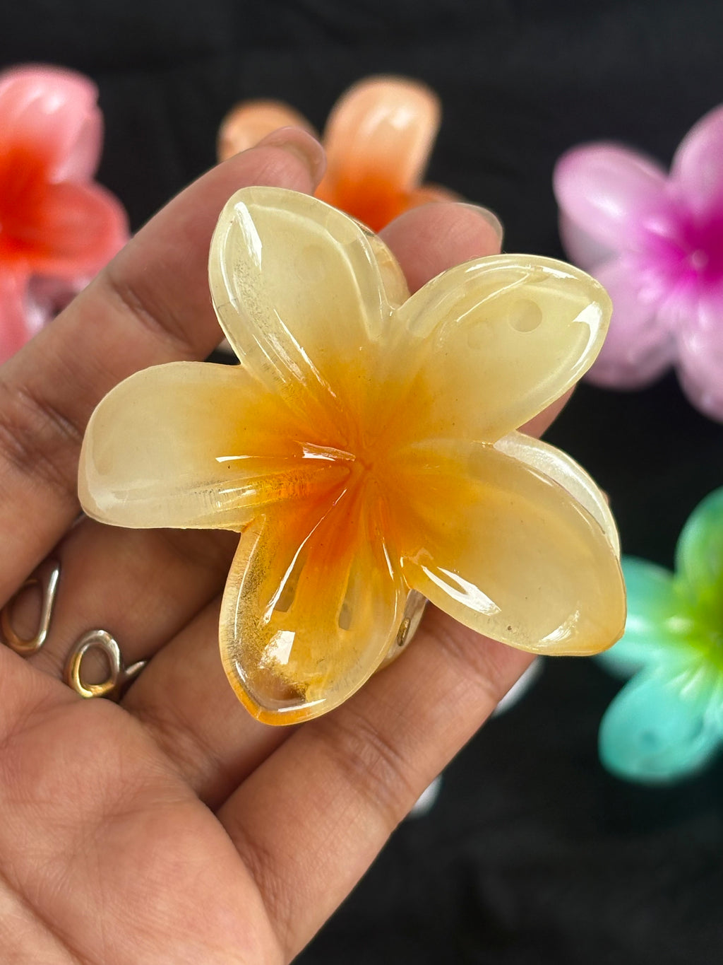 Plumeria Pop Claws