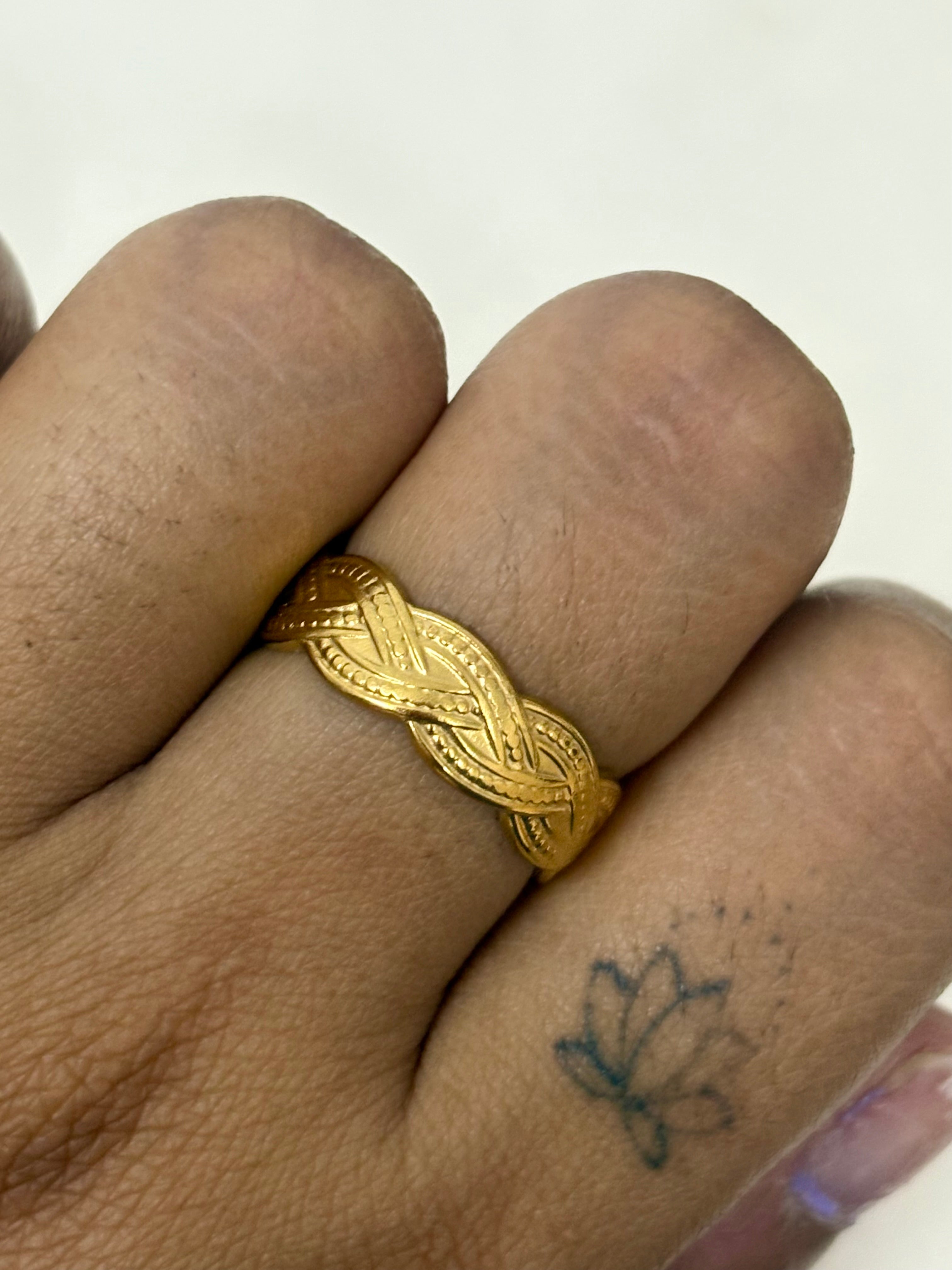 Weave Band