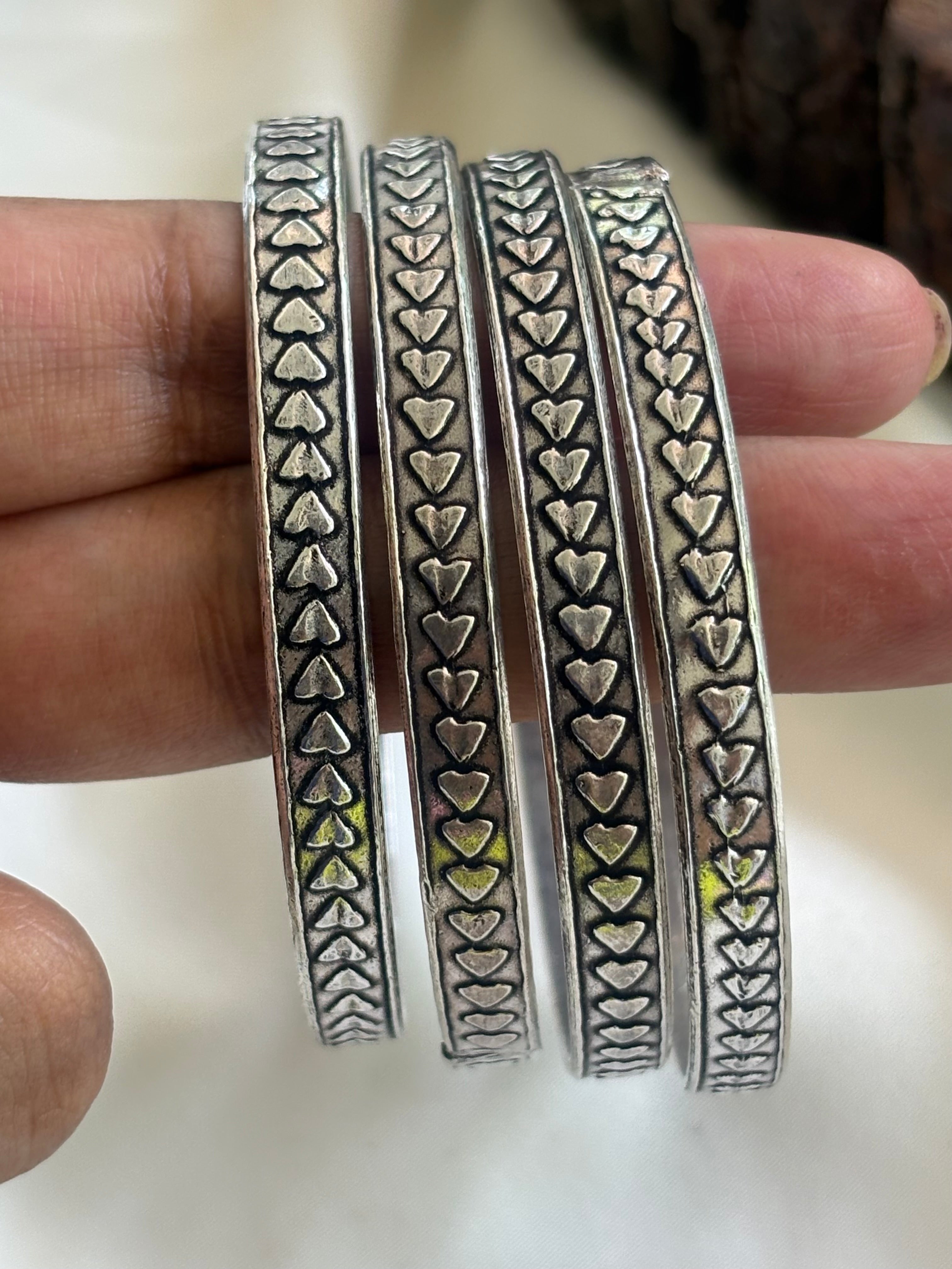 Saanjh Bangles