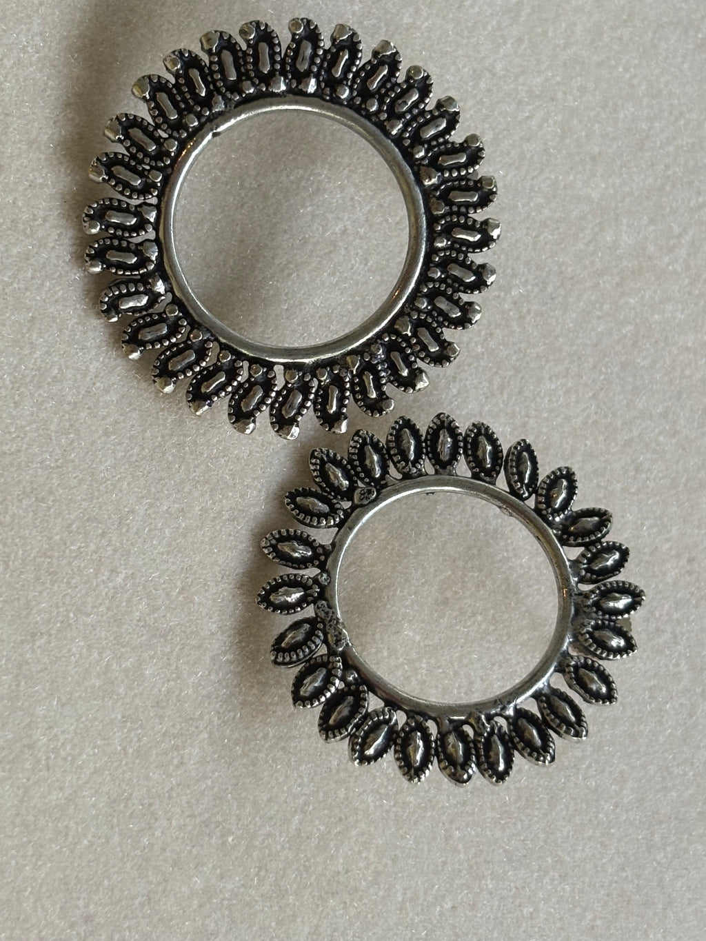 Suraj mukhi Studs