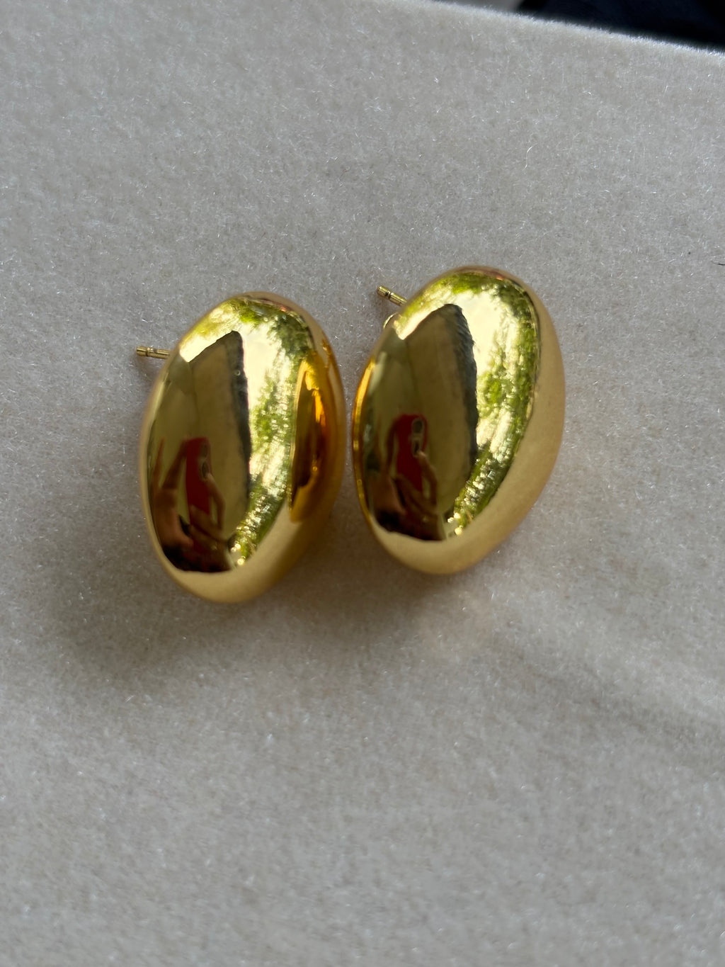 Halo Pods Studs