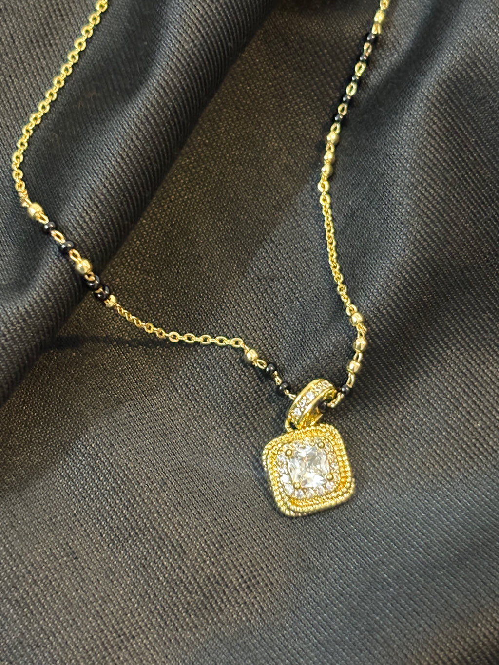 Noore Mangalsutra