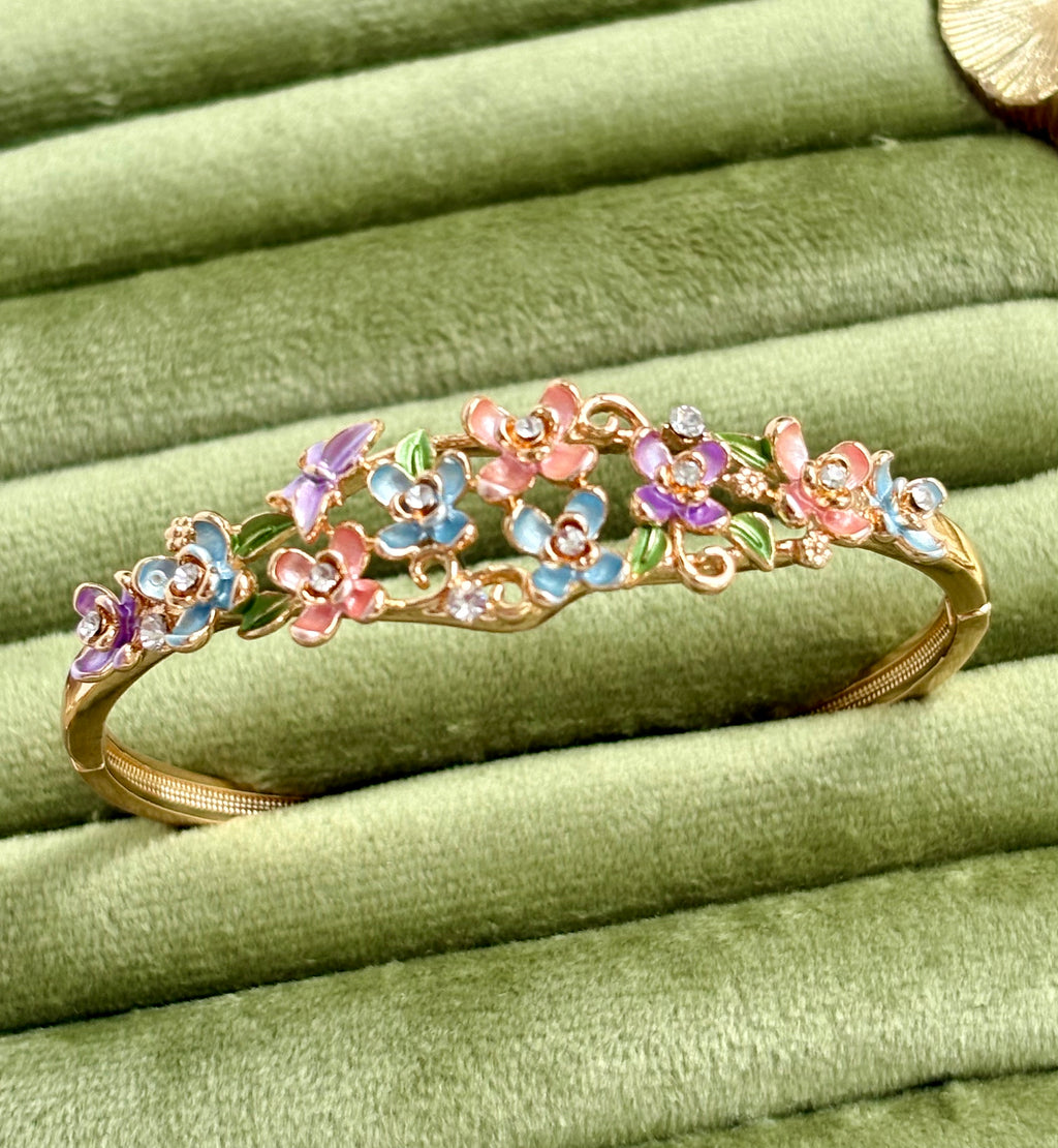 Fleora Bangle 5