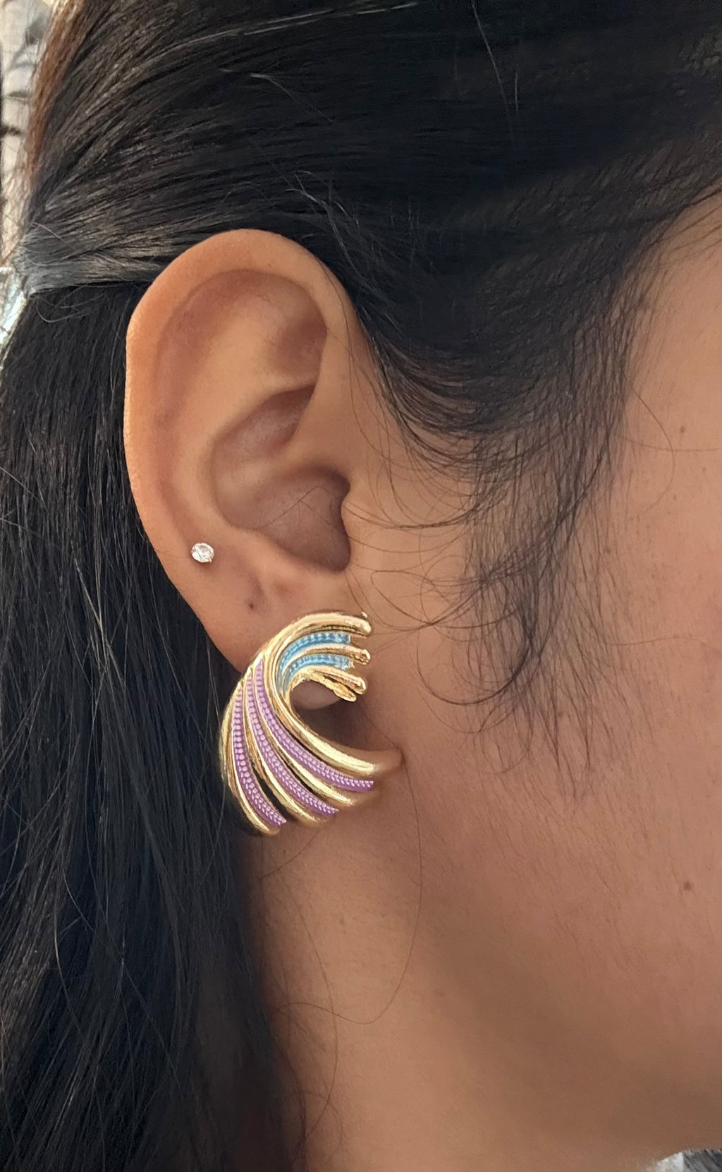 Welvet Wave Earrings